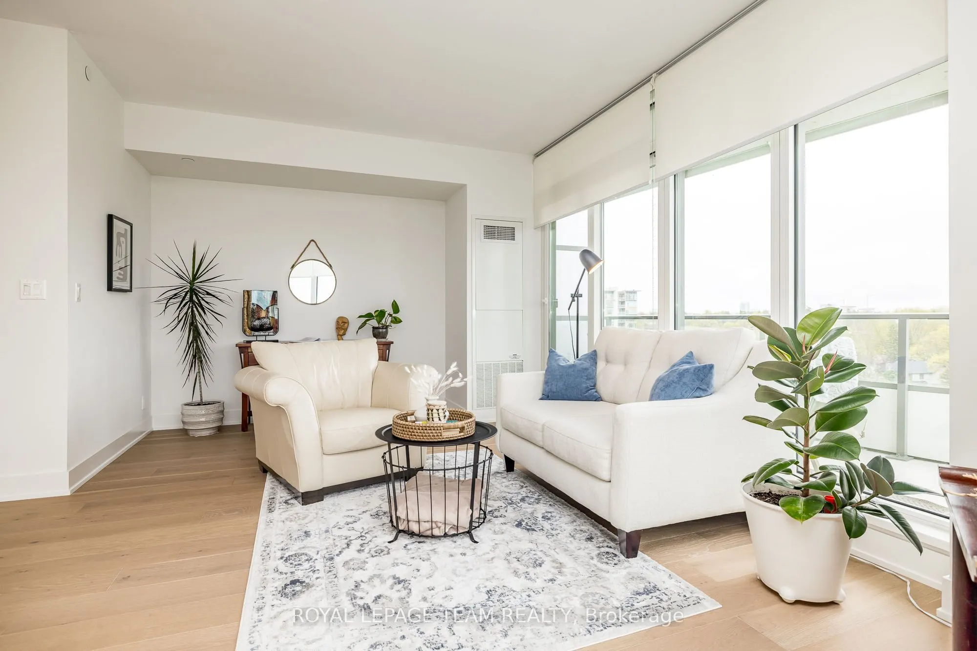 485 Richmond Road, #709