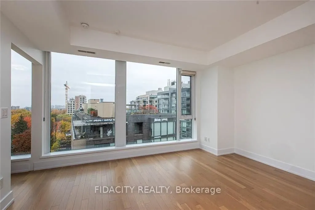 360 Patricia Avenue, #820