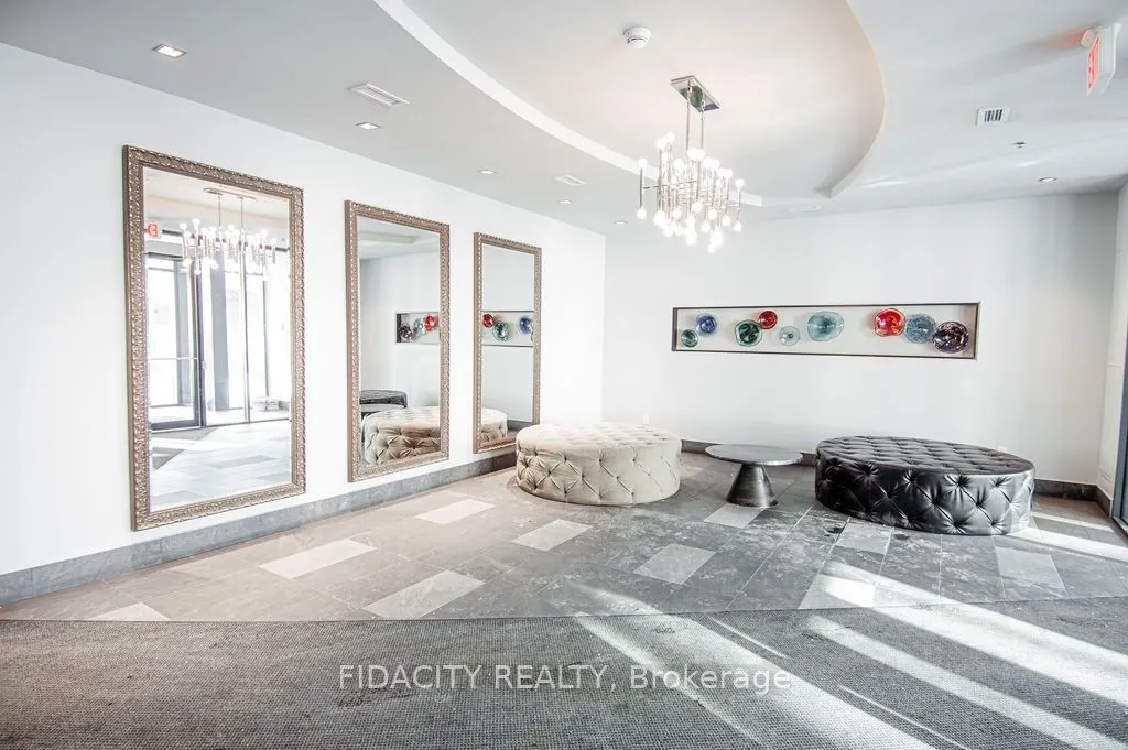 360 Patricia Avenue, #820