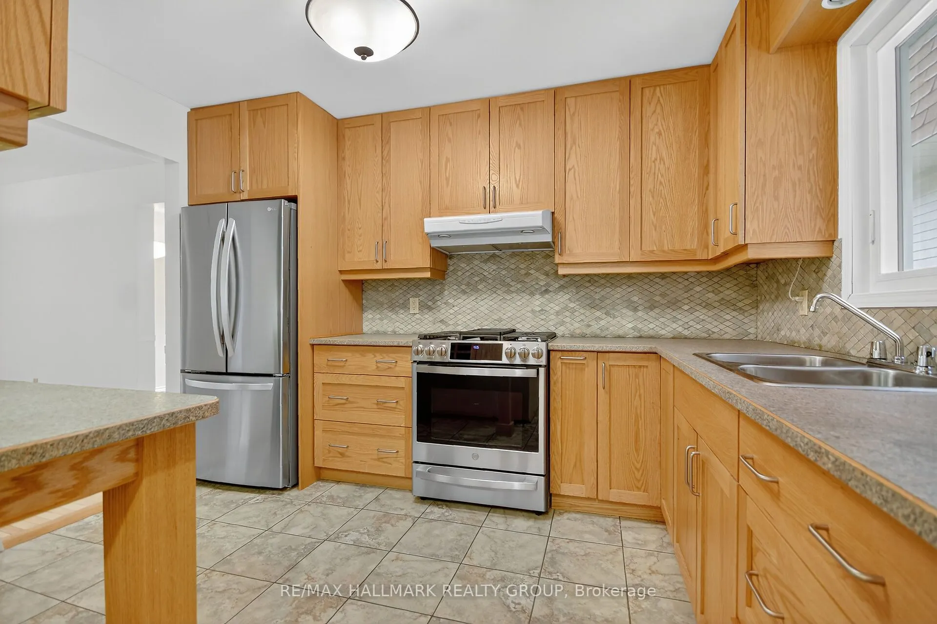 32 Pheasant Run Drive