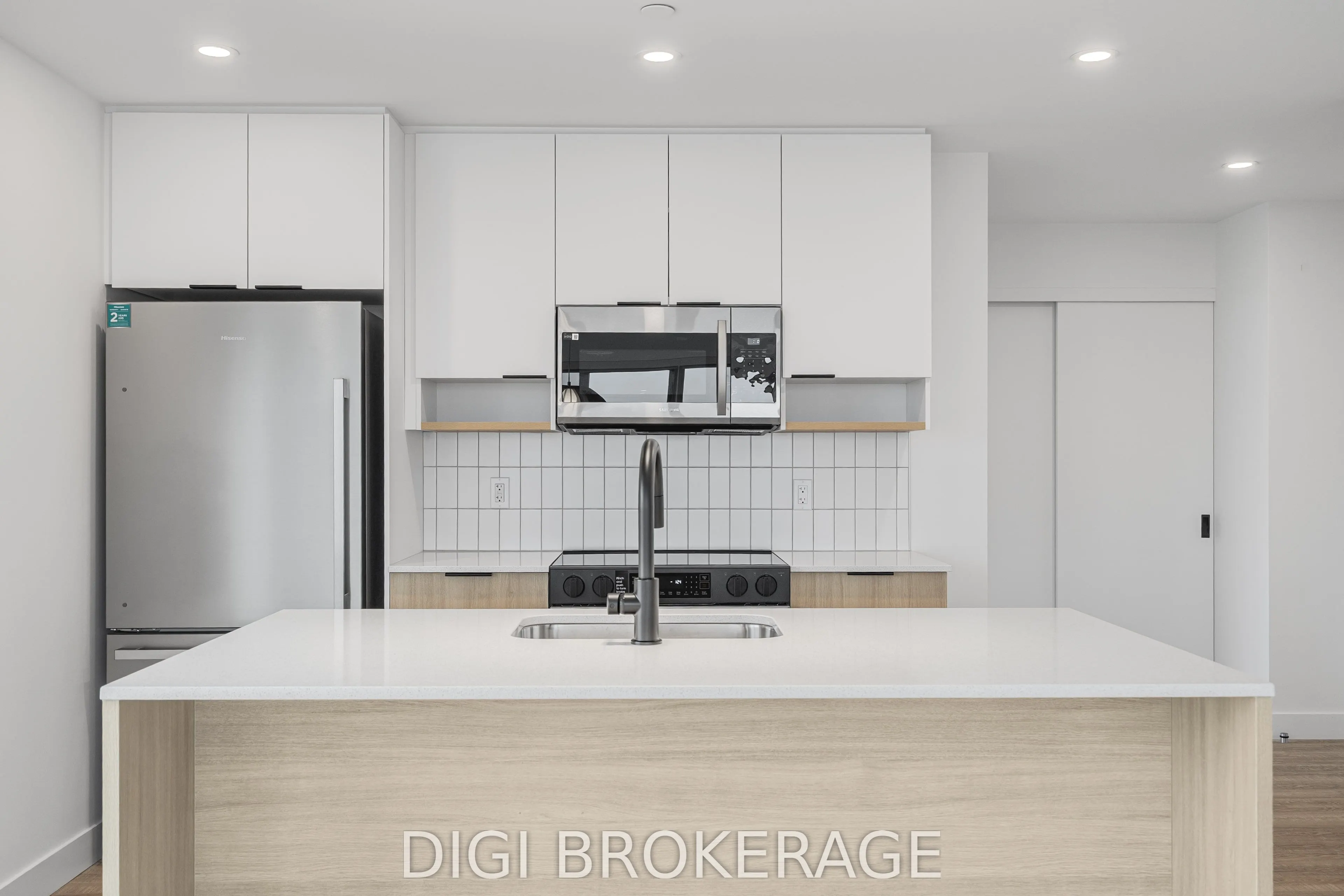 1240 Cummings Avenue, #2107