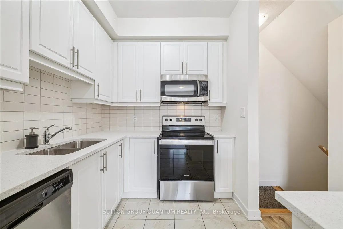 590 North Service Road, #105