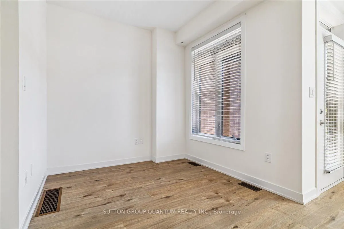 590 North Service Road, #105