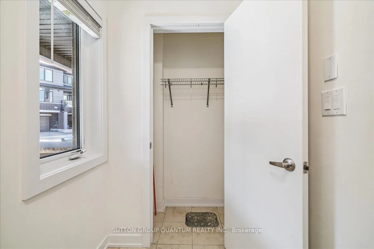 590 North Service Road, #105