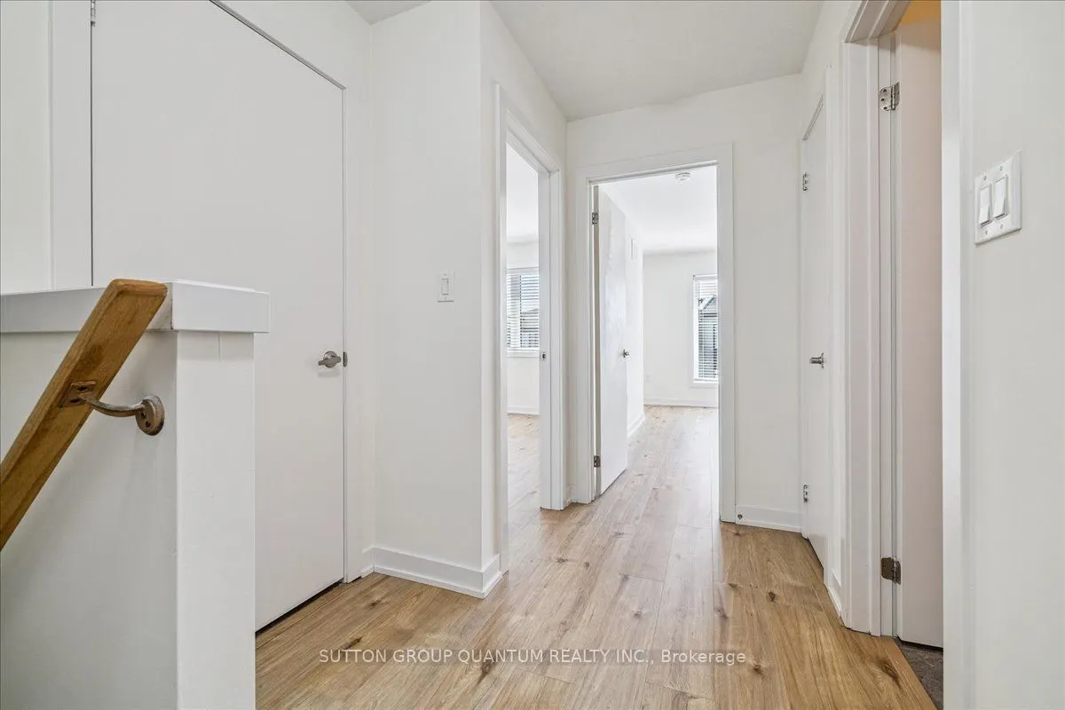 590 North Service Road, #105