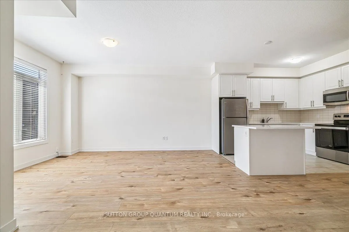 590 North Service Road, #105