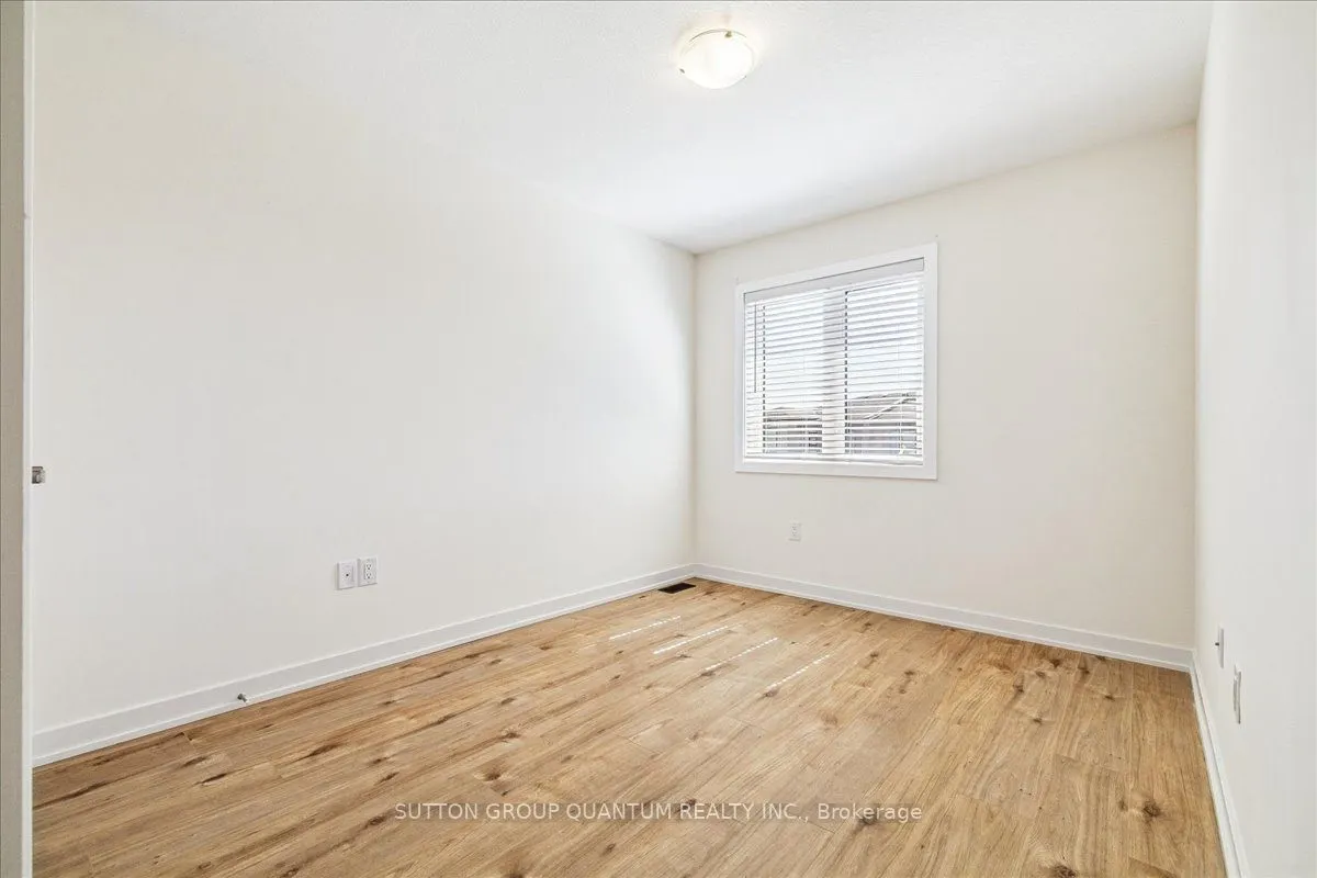 590 North Service Road, #105