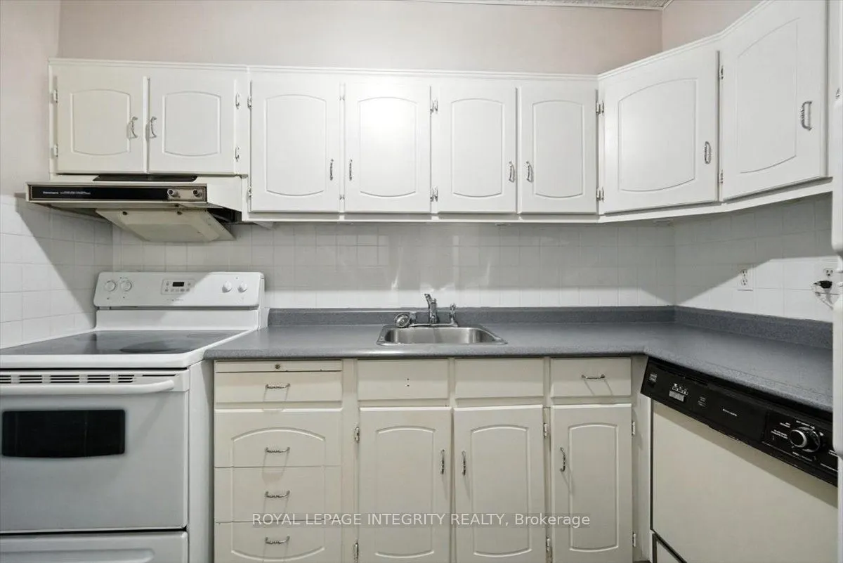 158A McArthur Avenue, #109