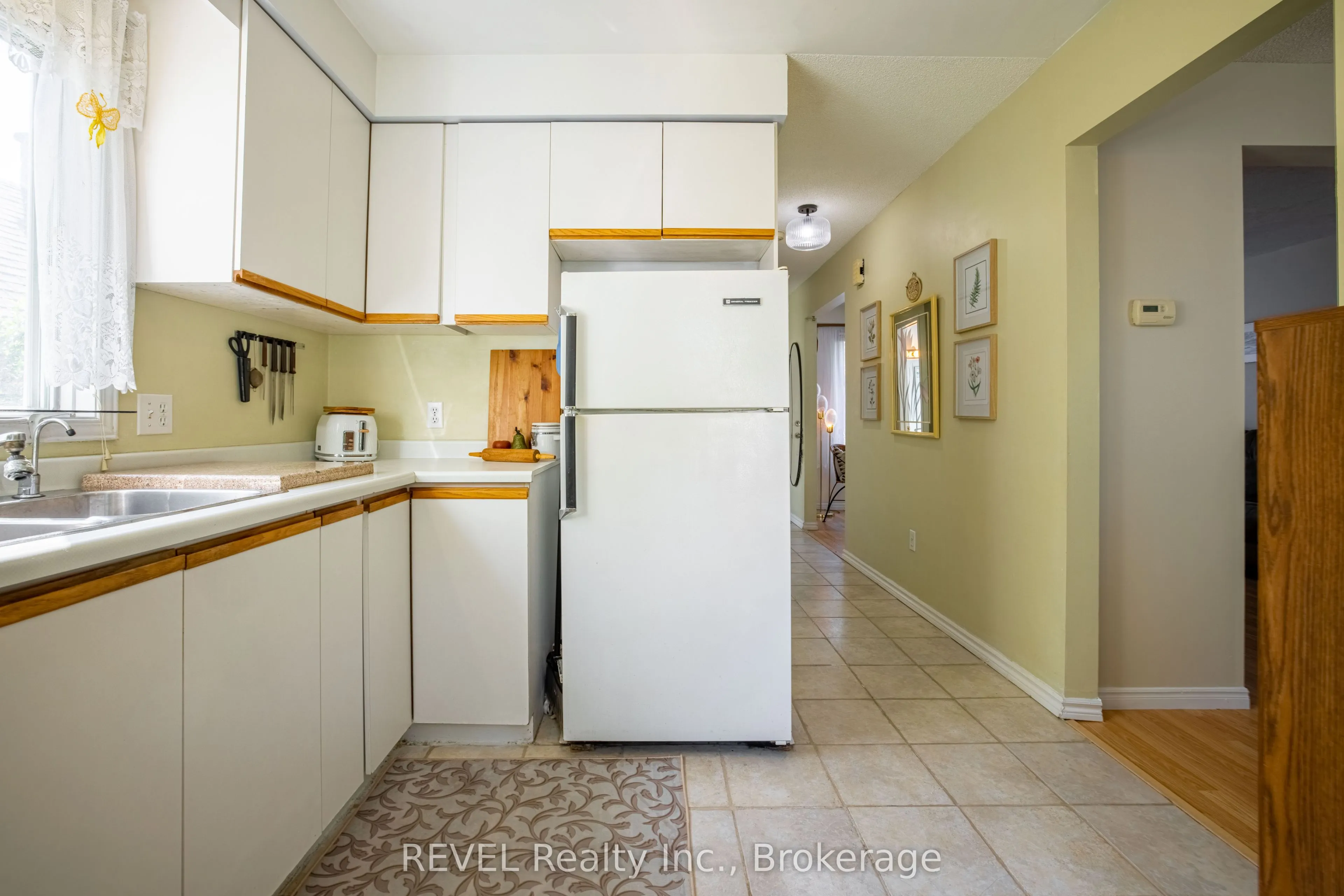 37 Manchester Avenue