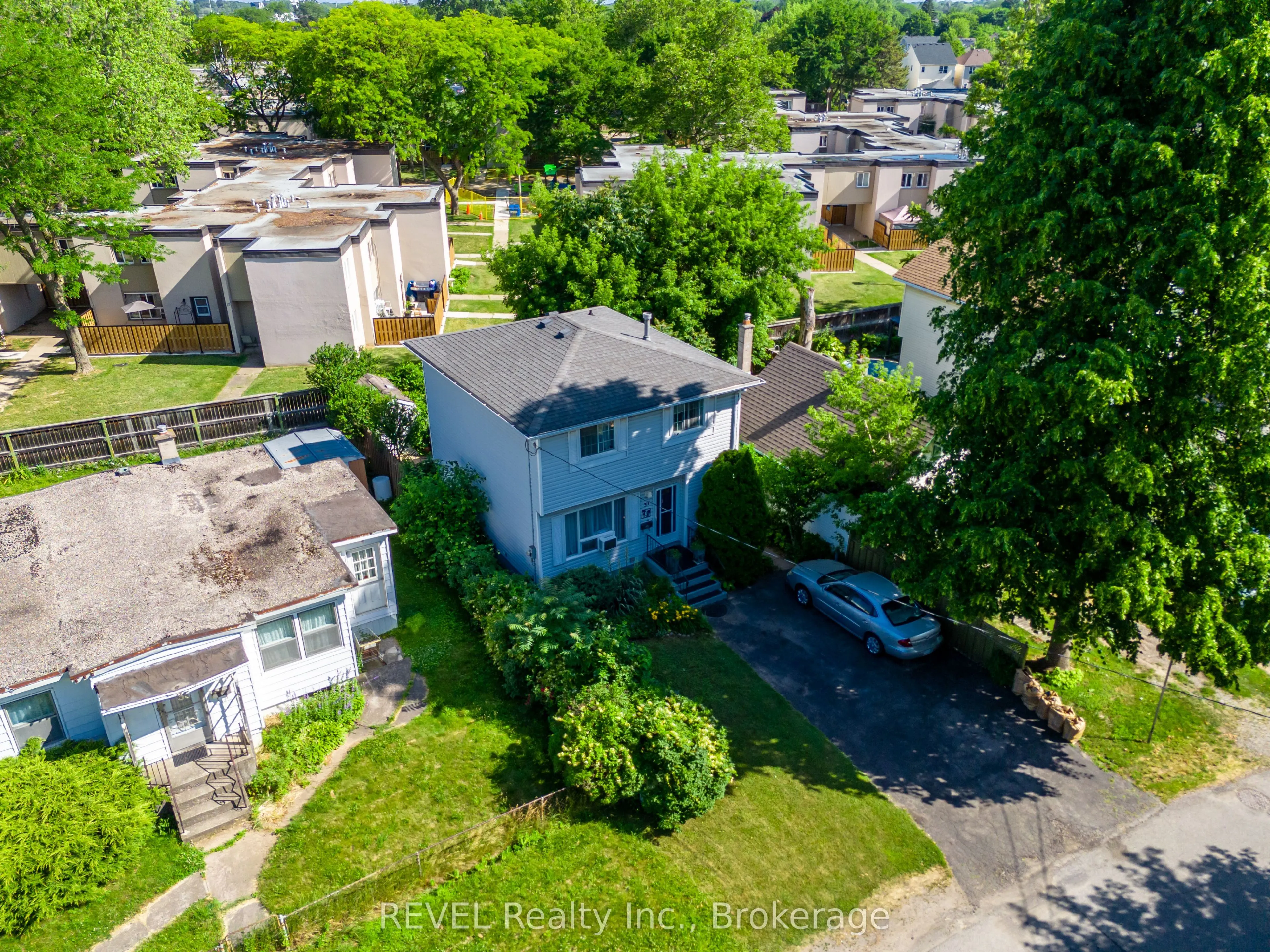 37 Manchester Avenue