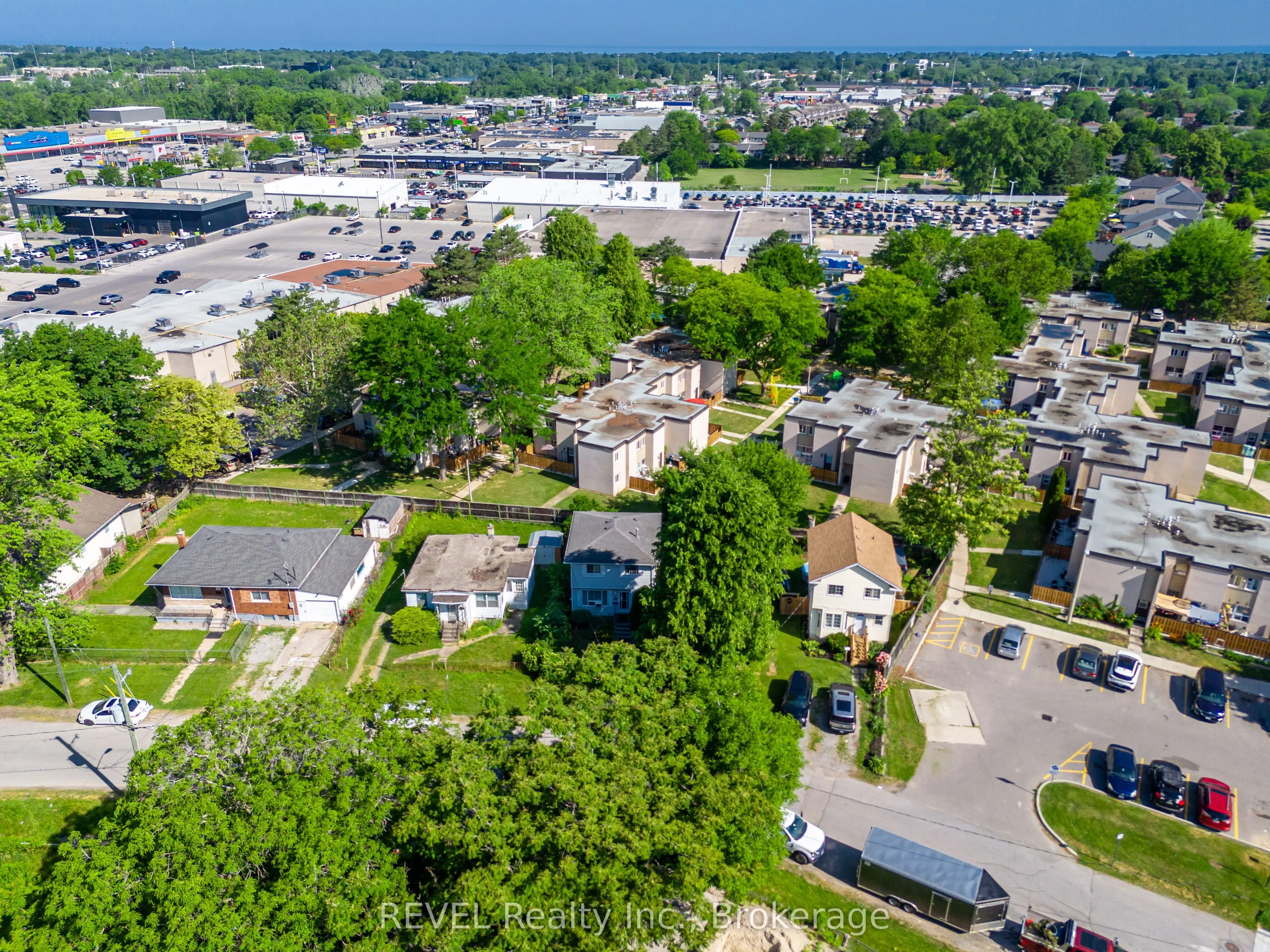 37 Manchester Avenue