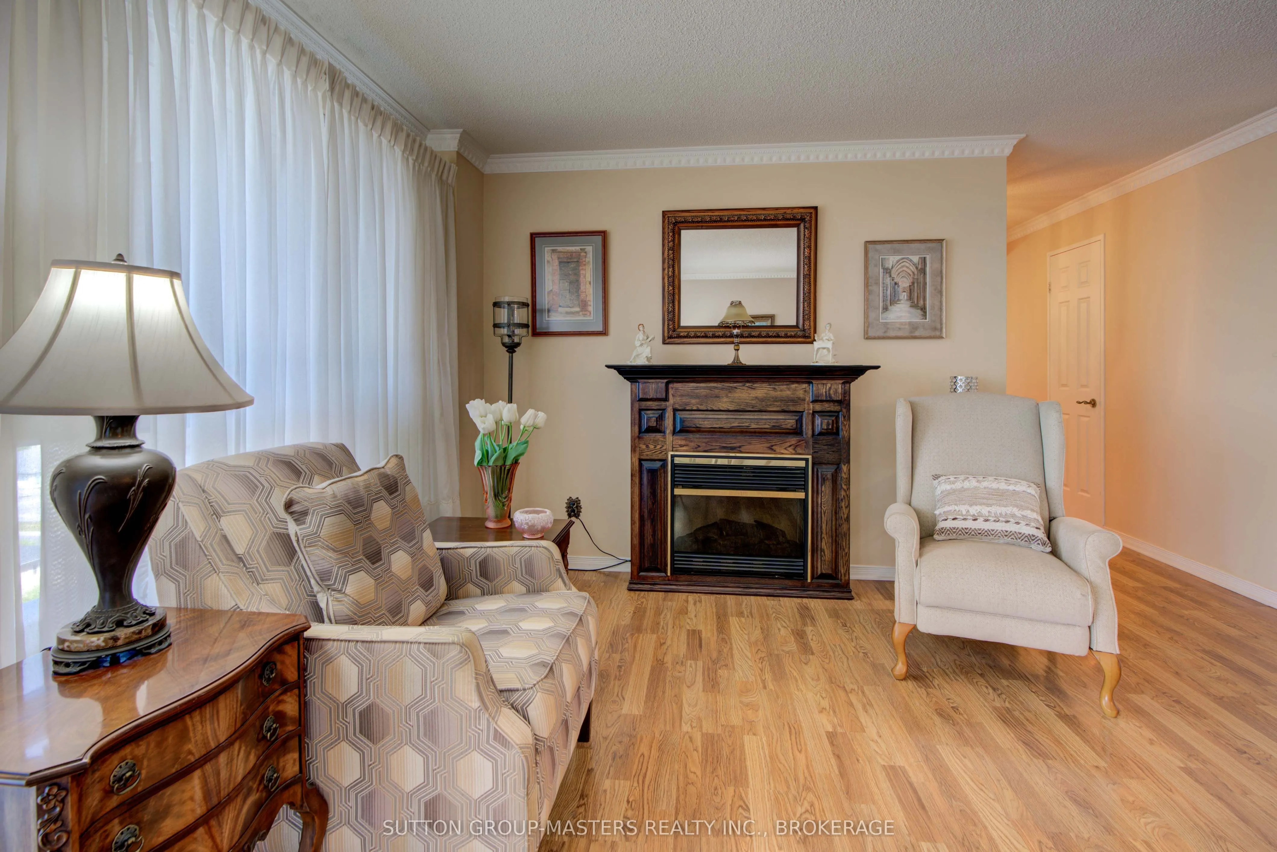 257 Bath Road, #1004