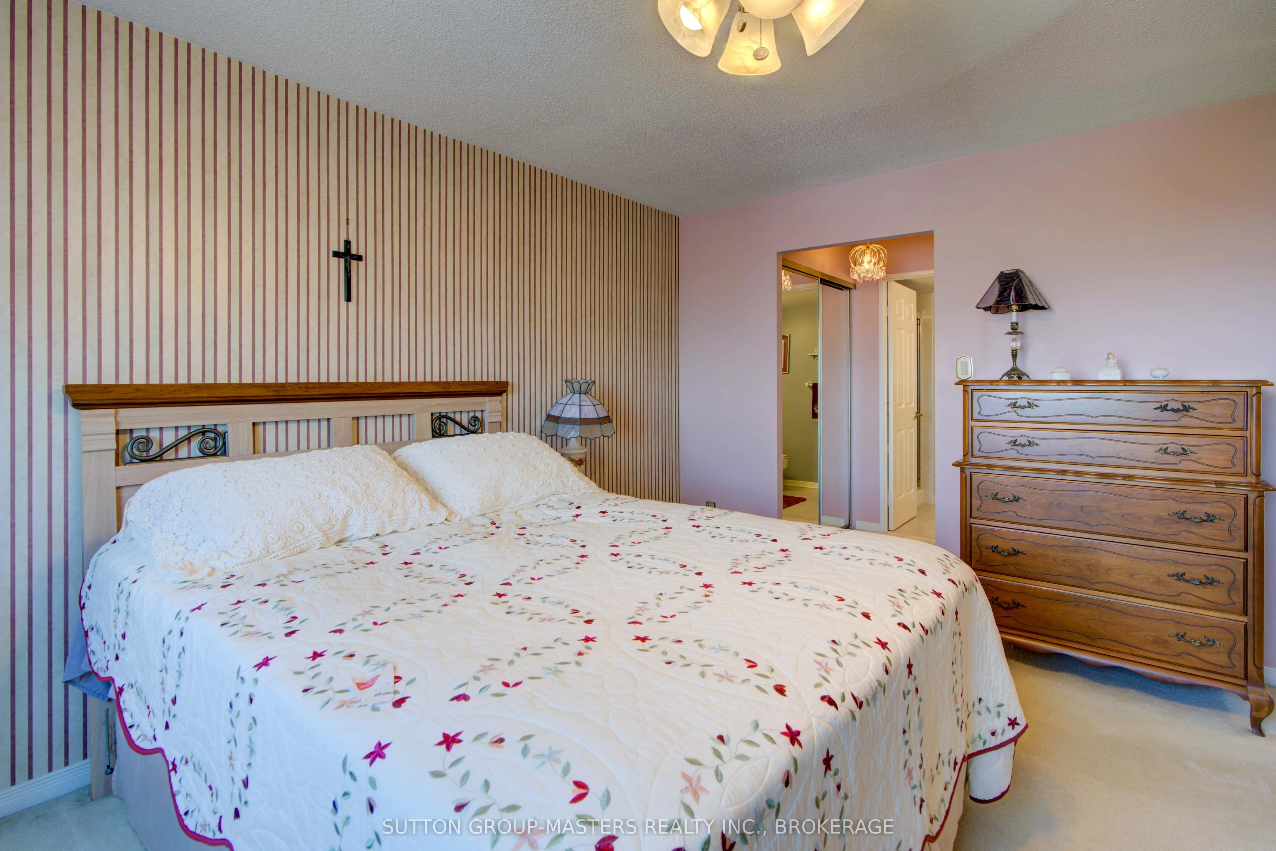 257 Bath Road, #1004