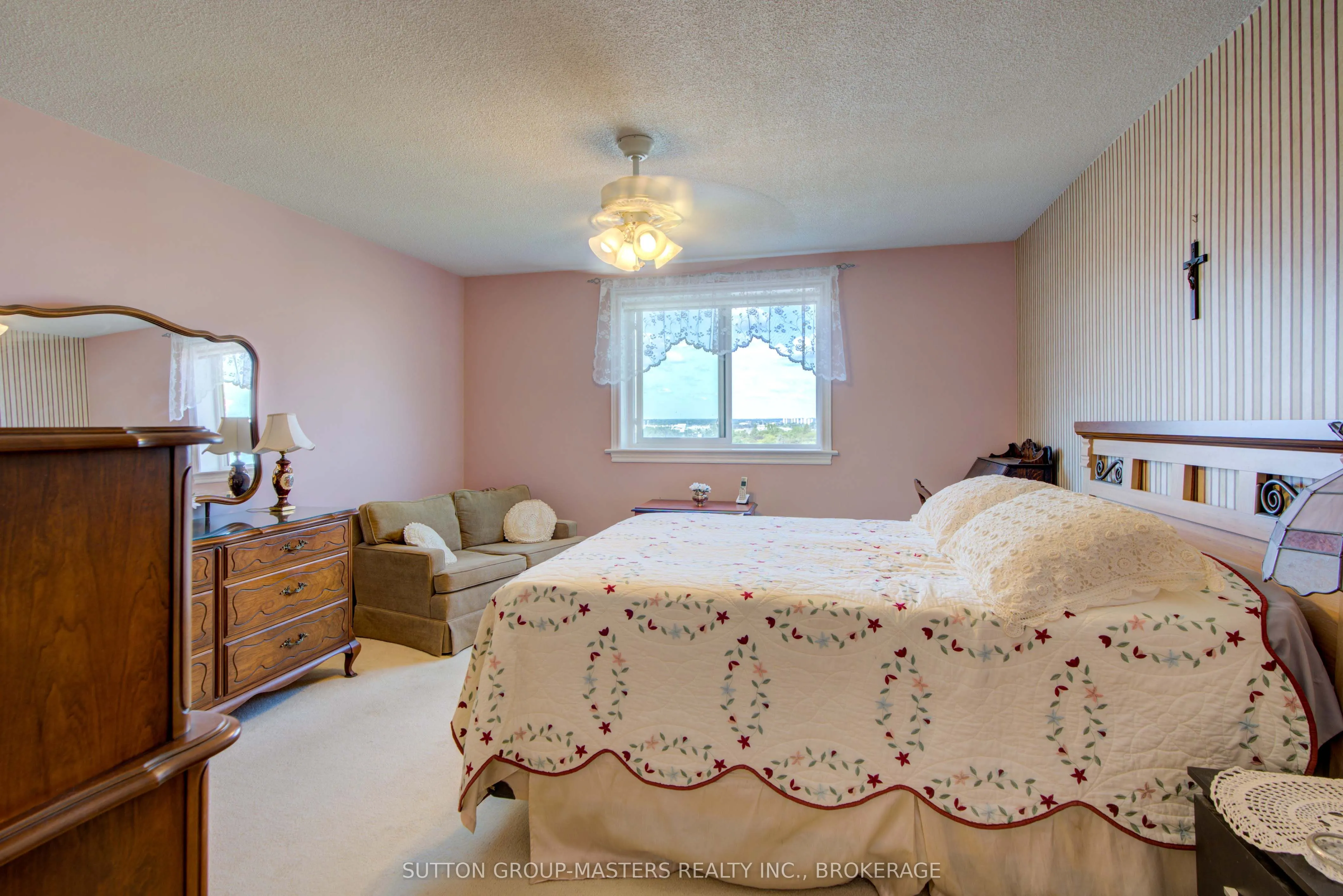 257 Bath Road, #1004