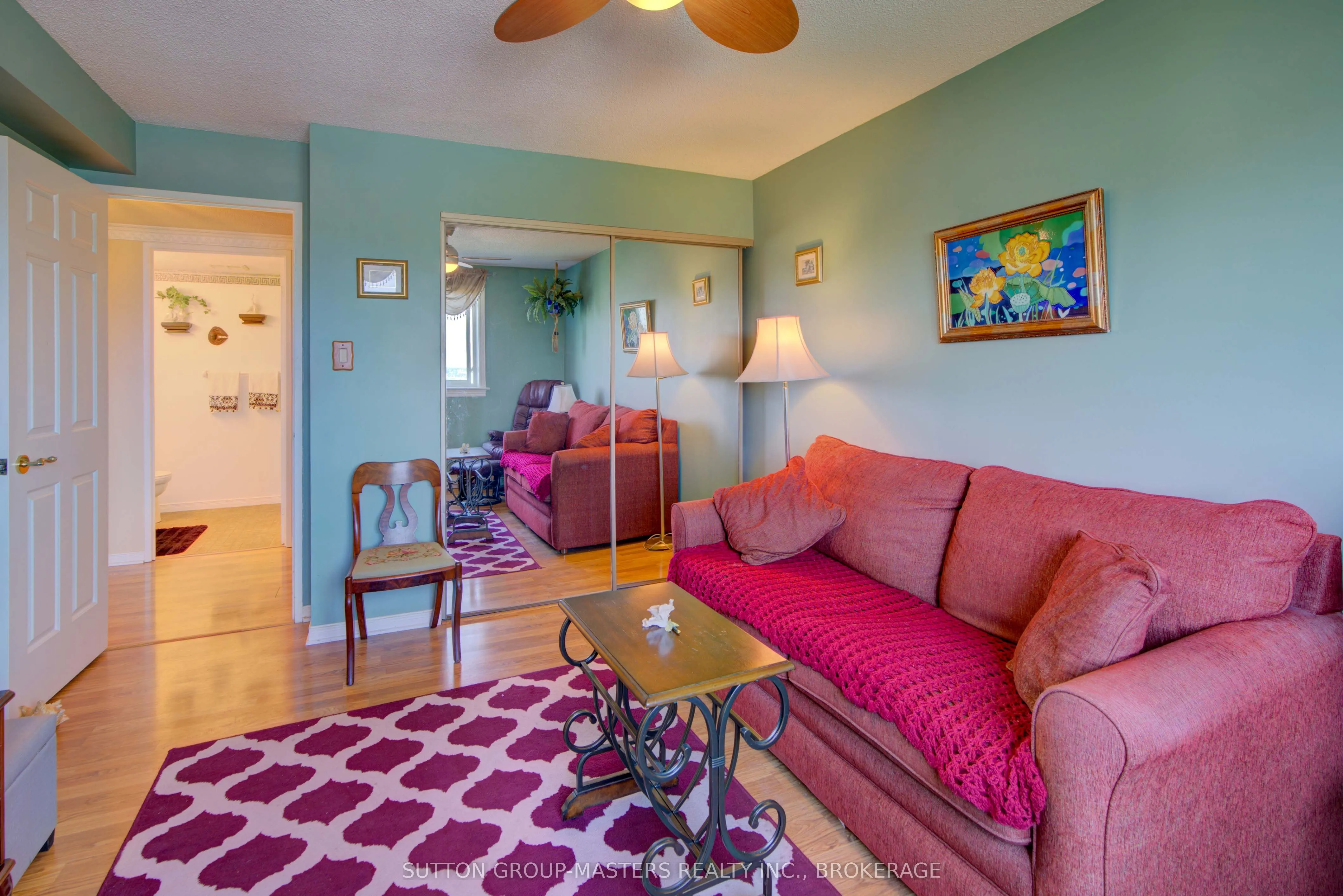 257 Bath Road, #1004