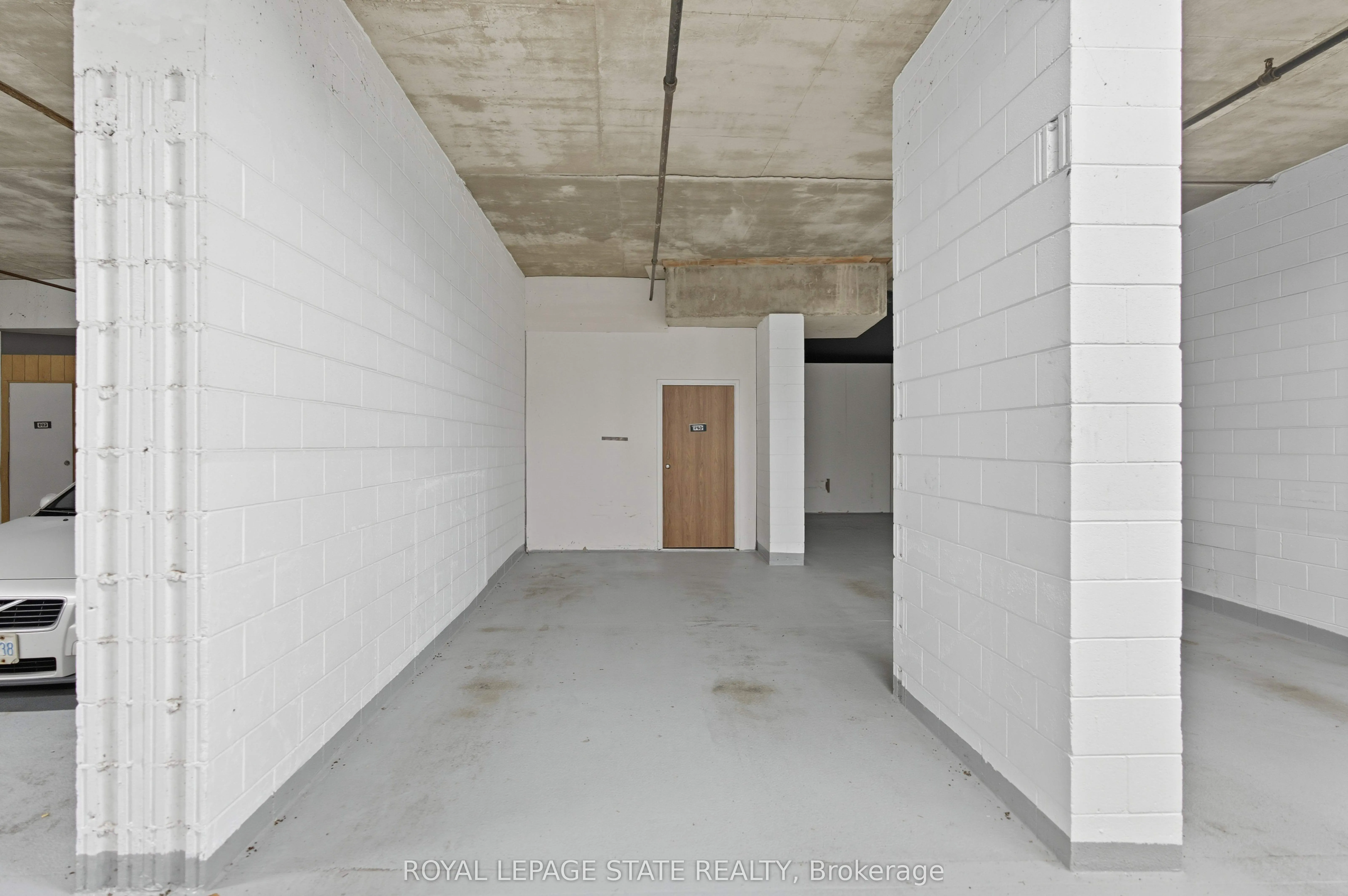 20 Berkley Street, #702