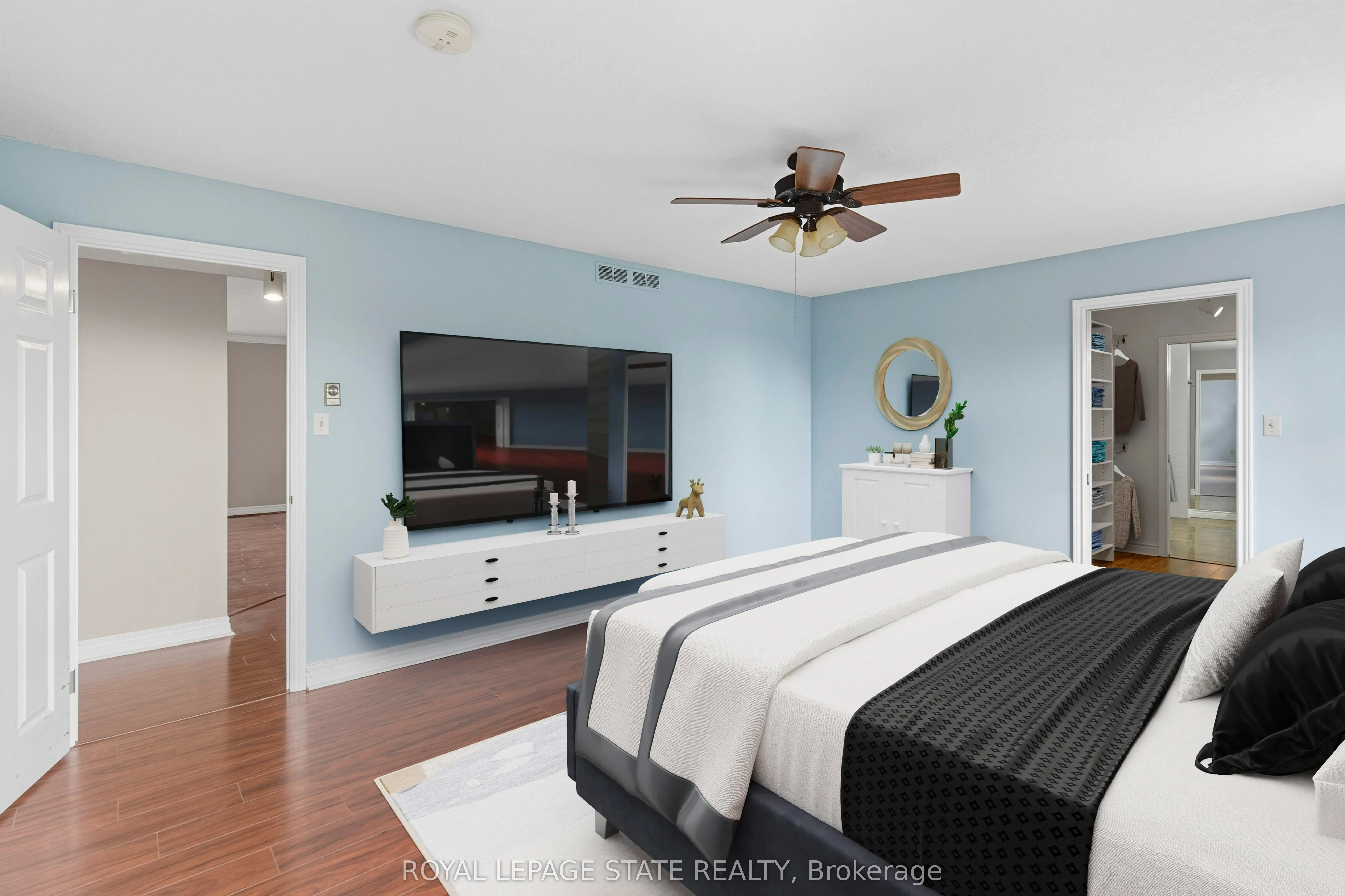 20 Berkley Street, #702