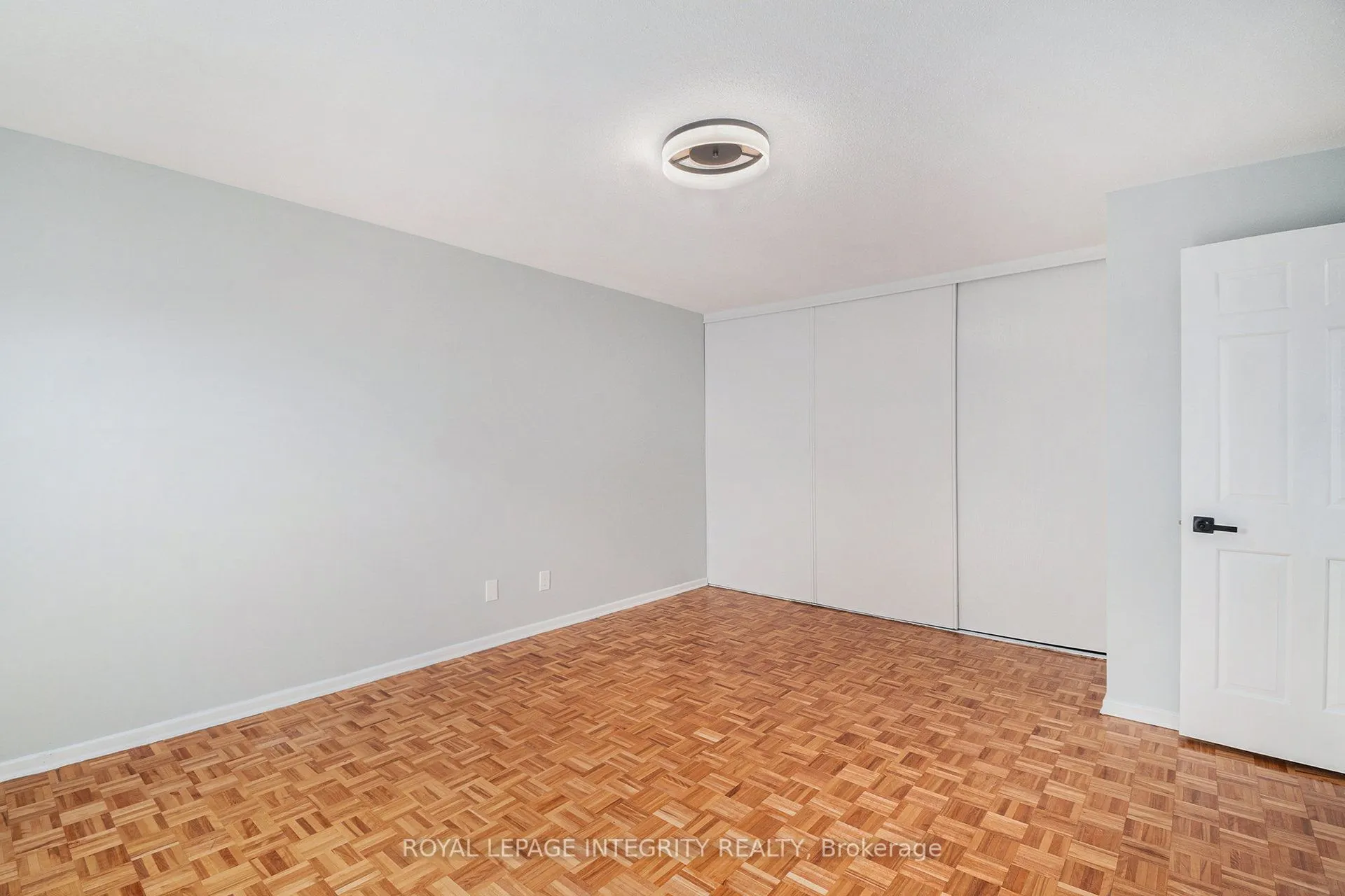 913J Elmsmere Road, #76