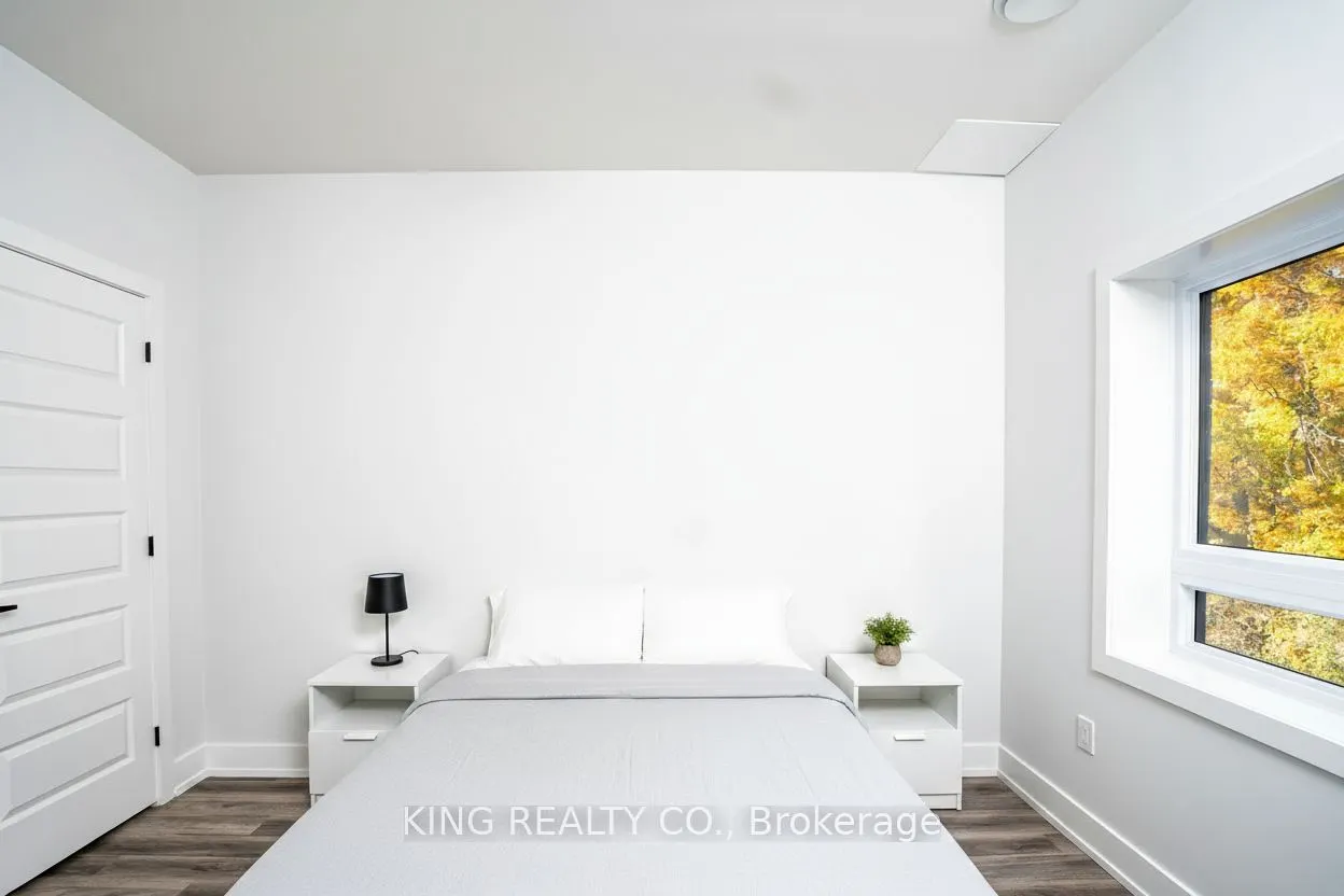 1100 Lackner Pl Place, #204