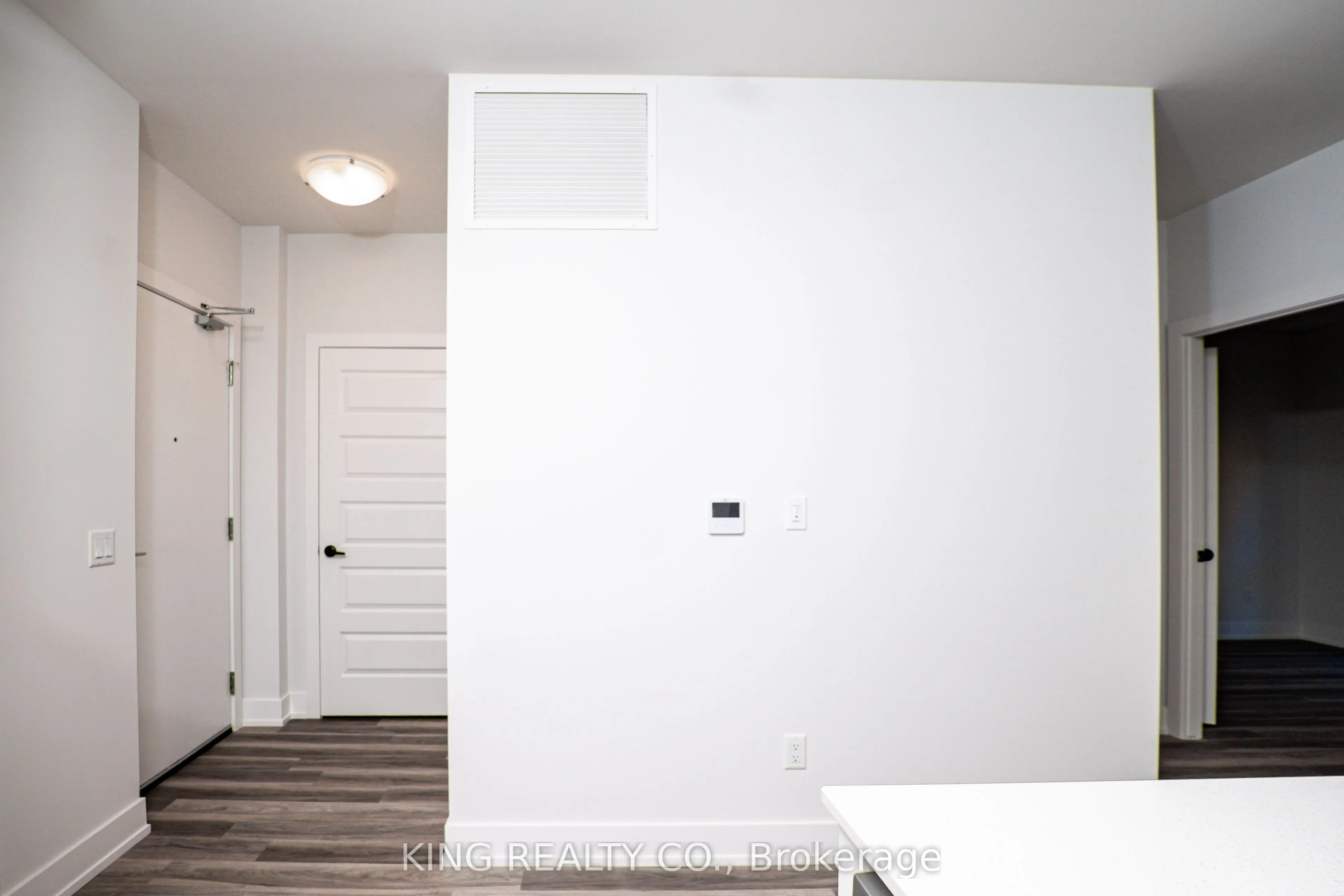 1100 Lackner Pl Place, #204