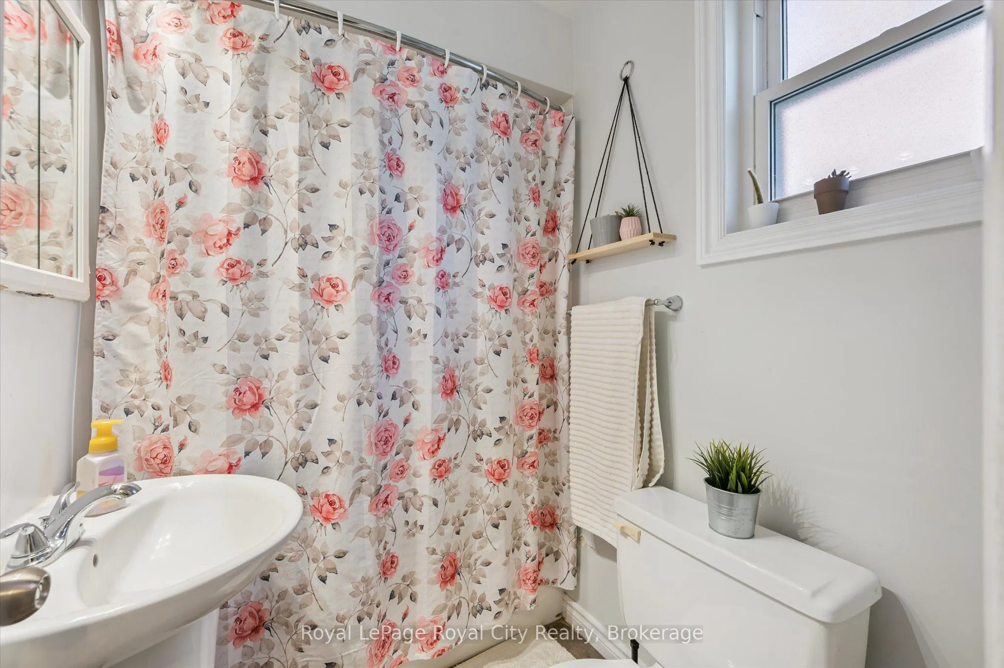 148 Suffolk Street W