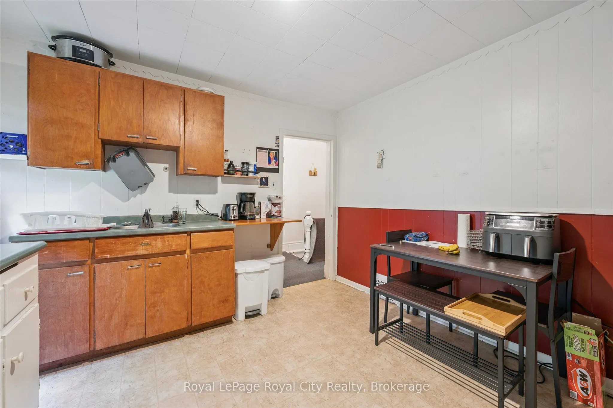 148 Suffolk Street W