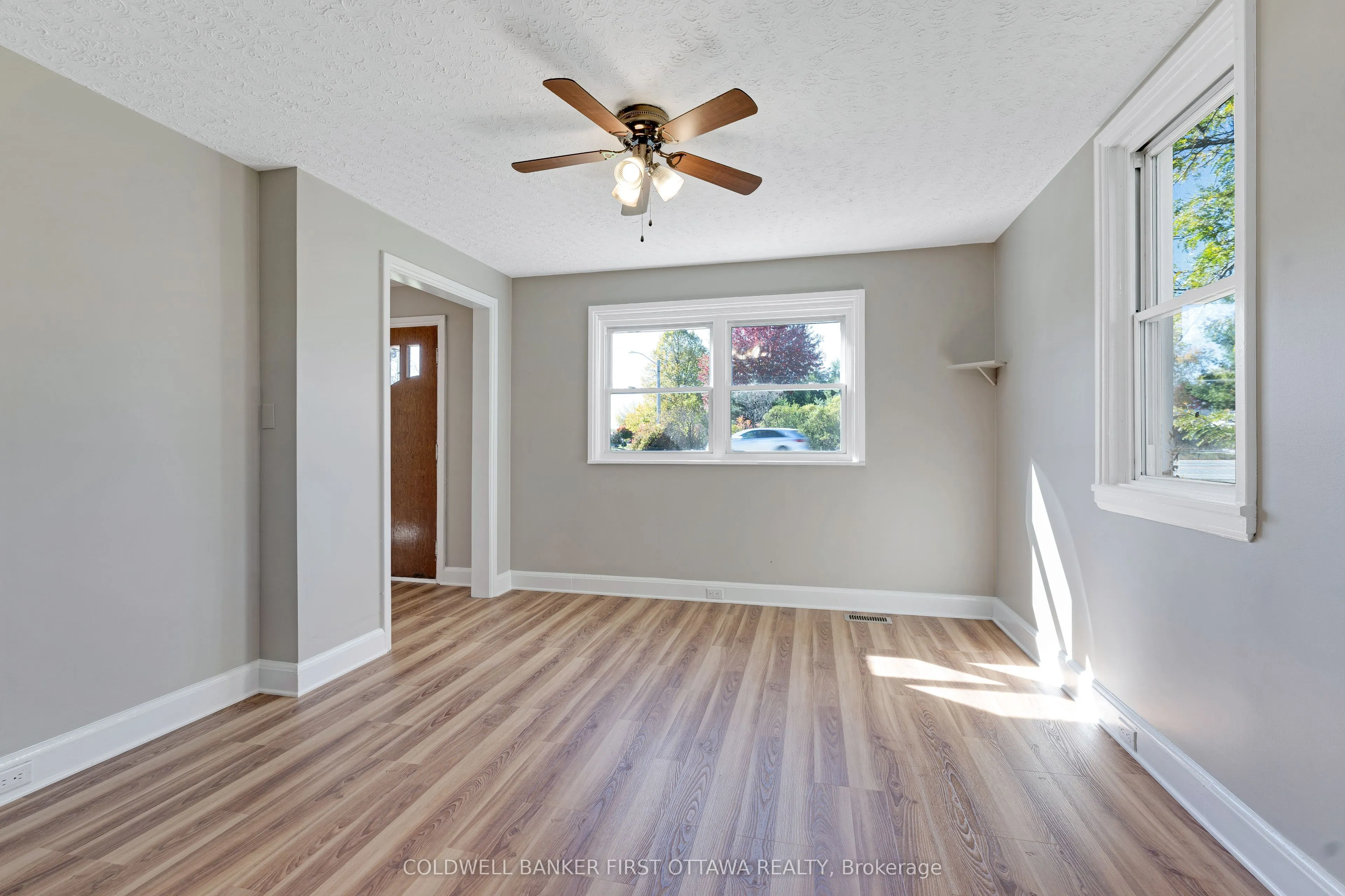 3004 Rideau Ferry Road