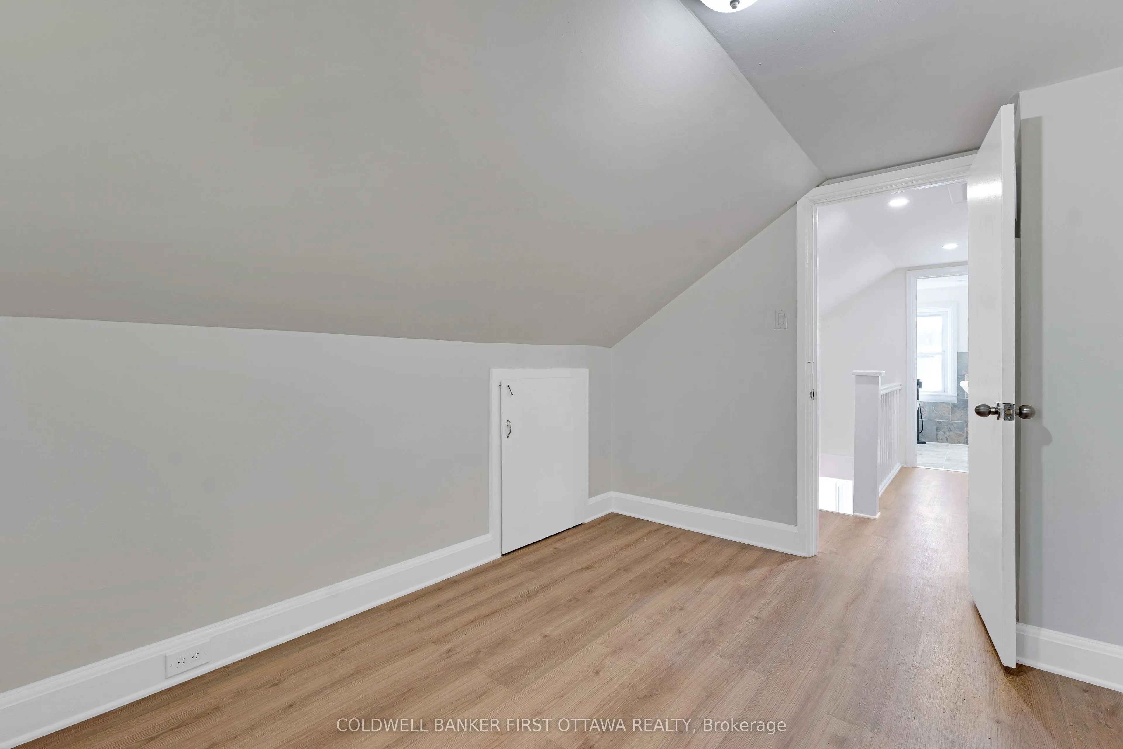 3004 Rideau Ferry Road