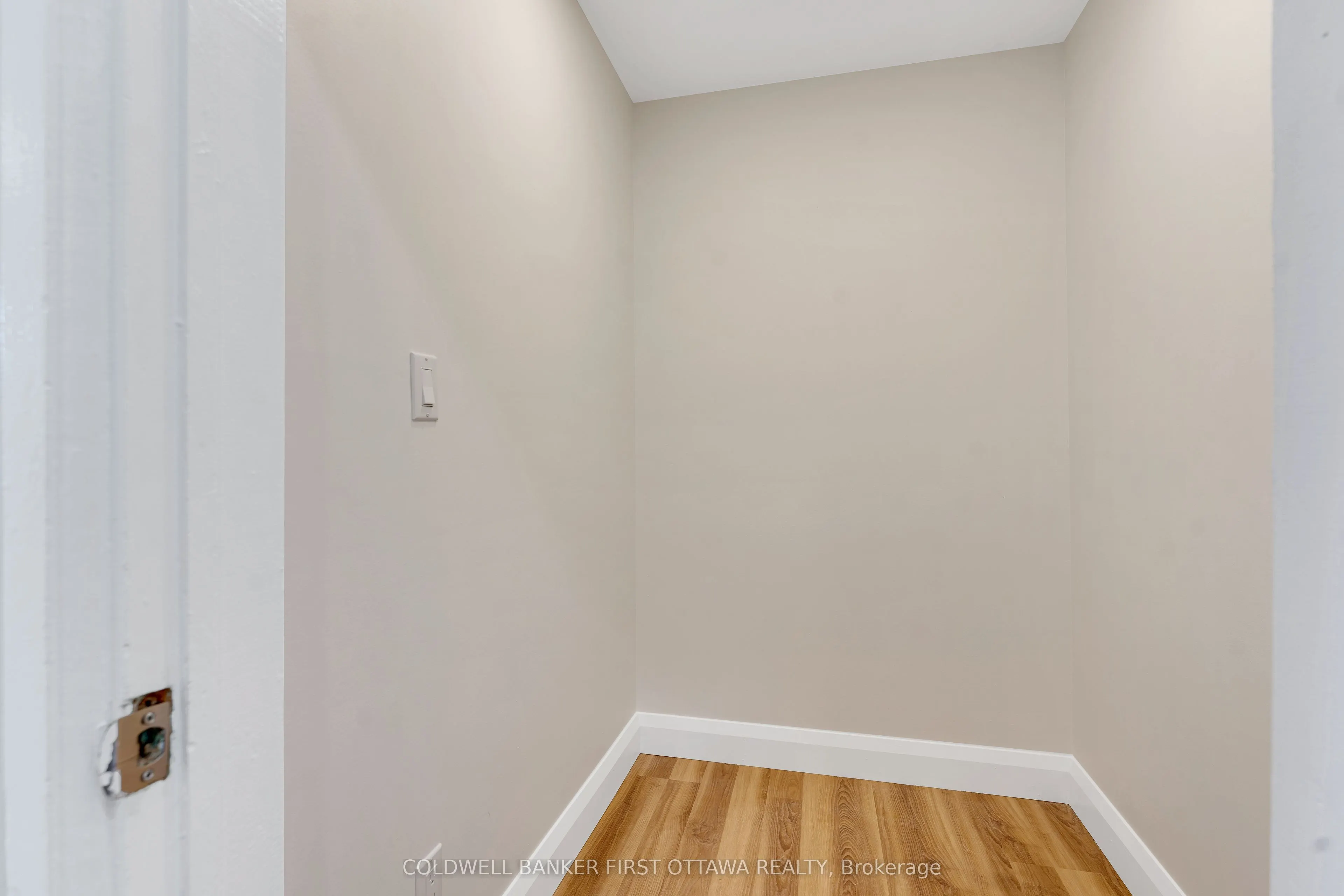 3004 Rideau Ferry Road