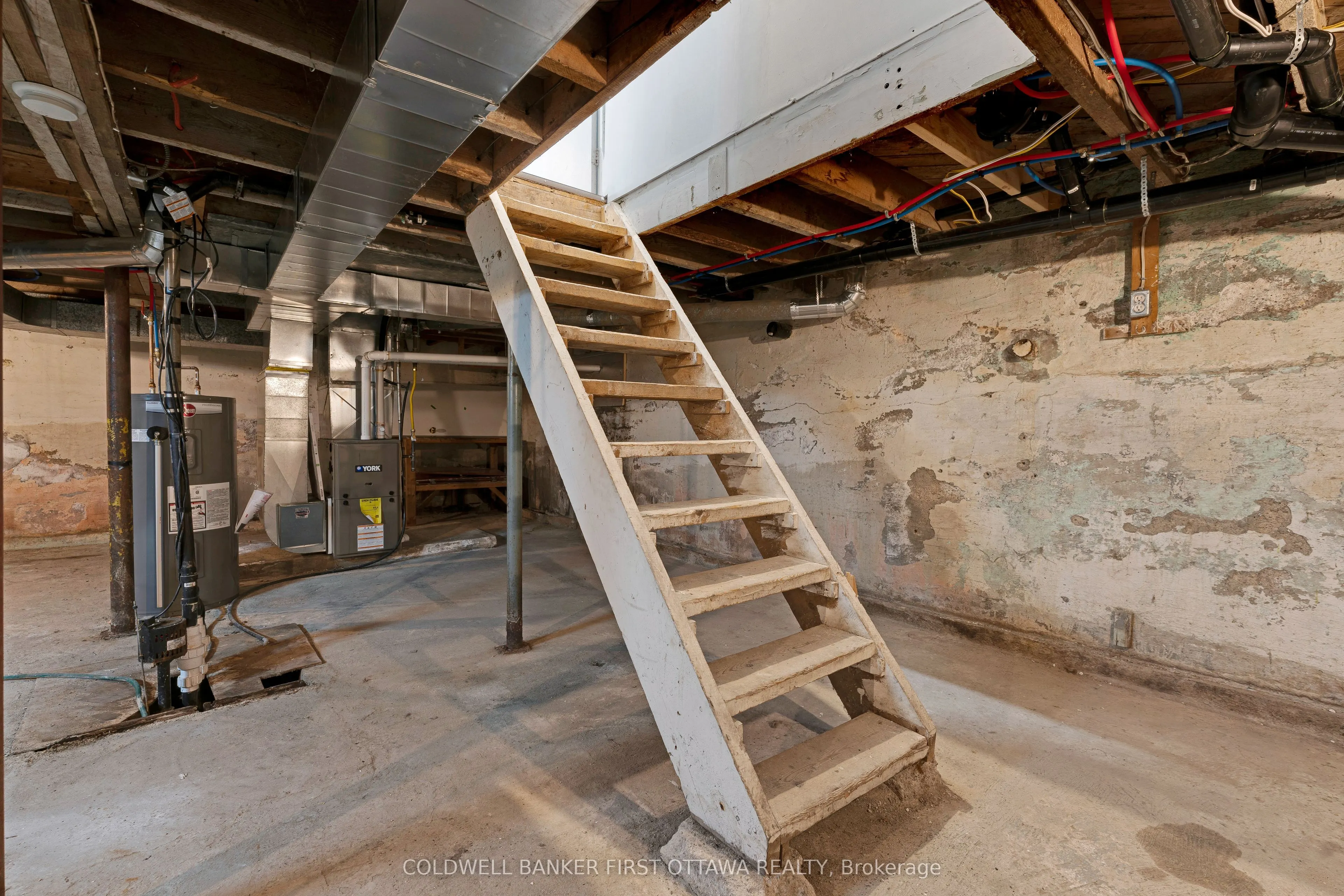 3004 Rideau Ferry Road