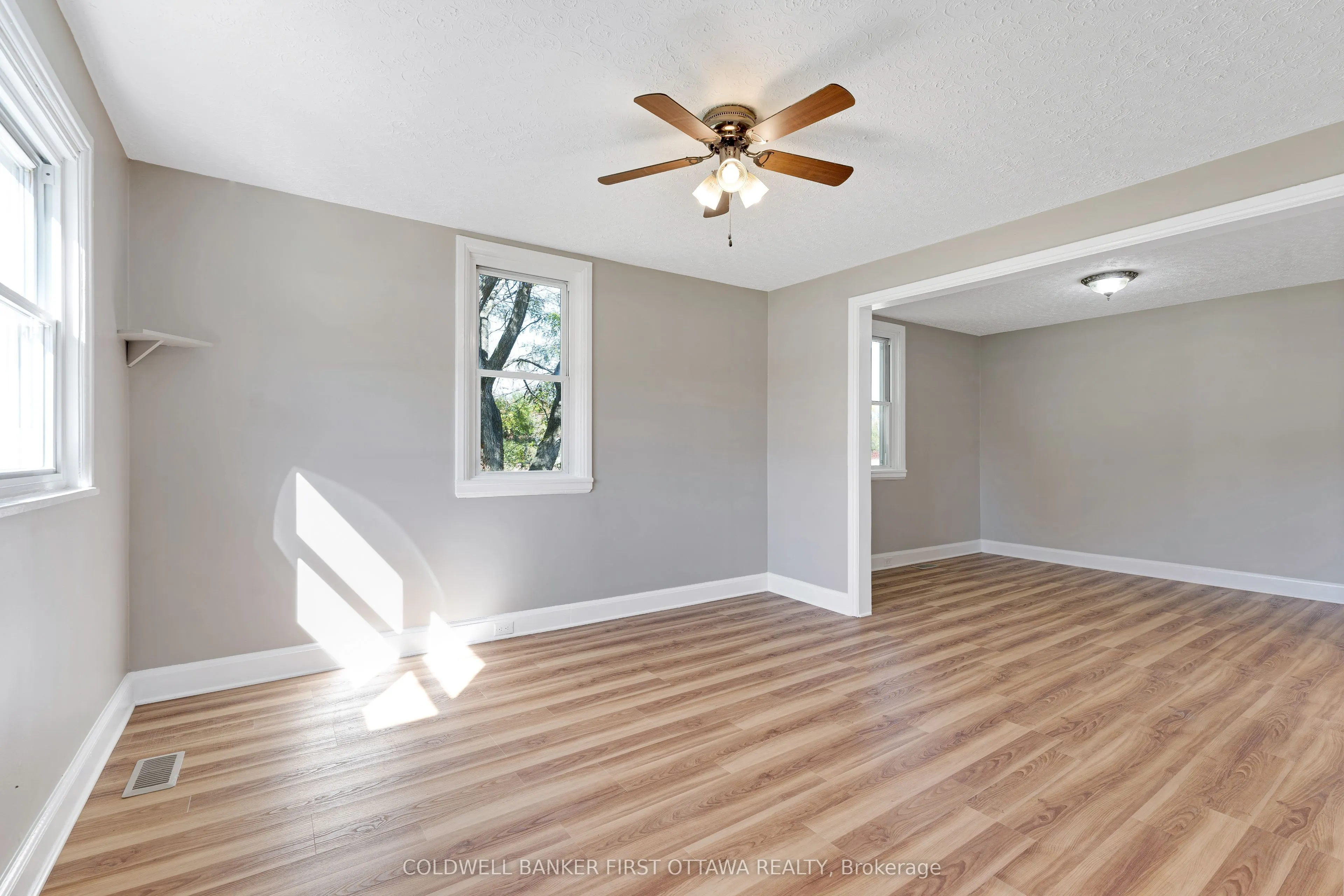 3004 Rideau Ferry Road