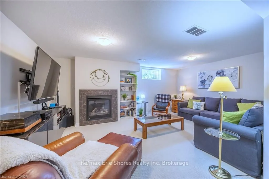 103 Schooner Drive, #48