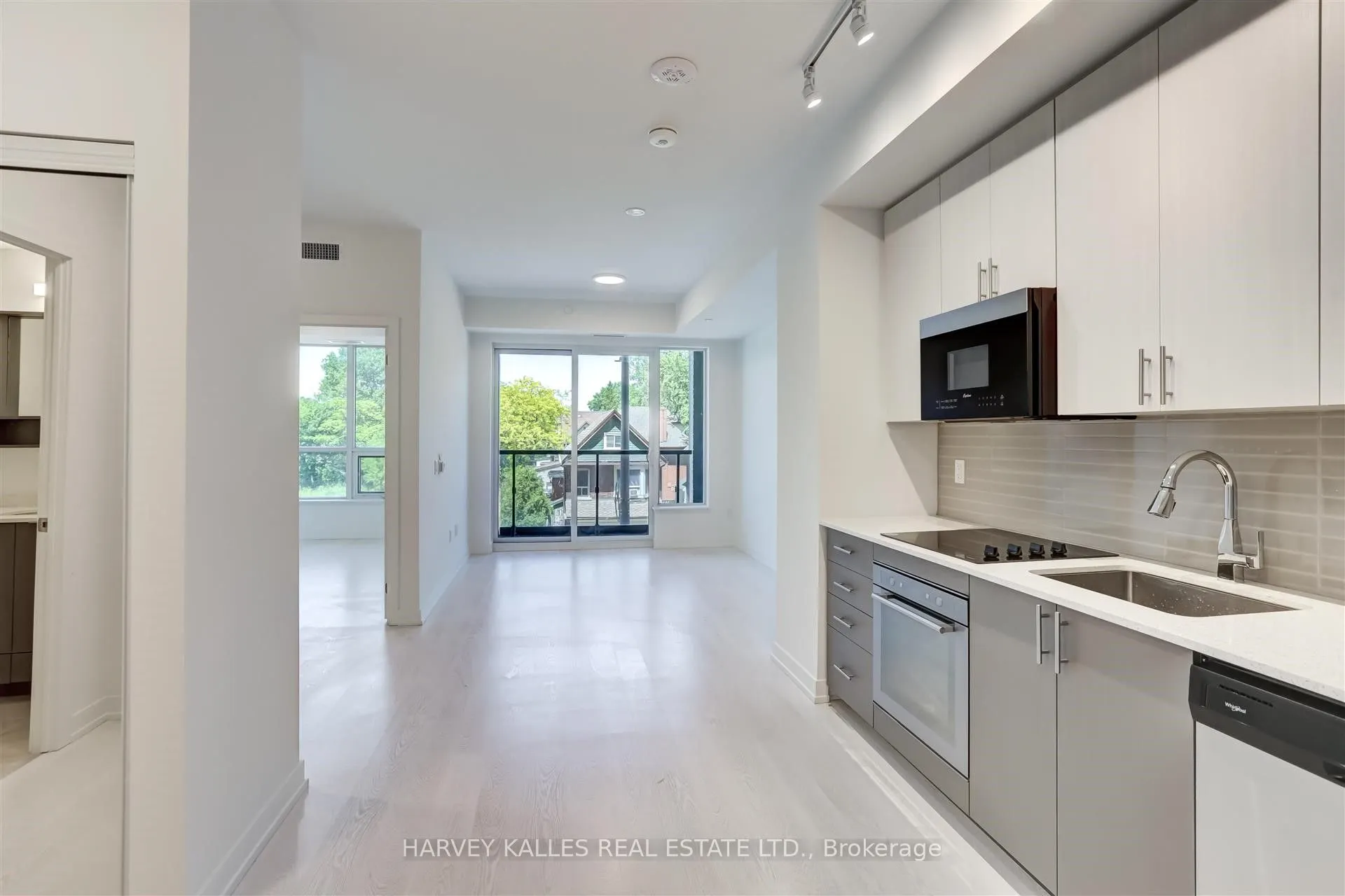 415 Main Street, #615