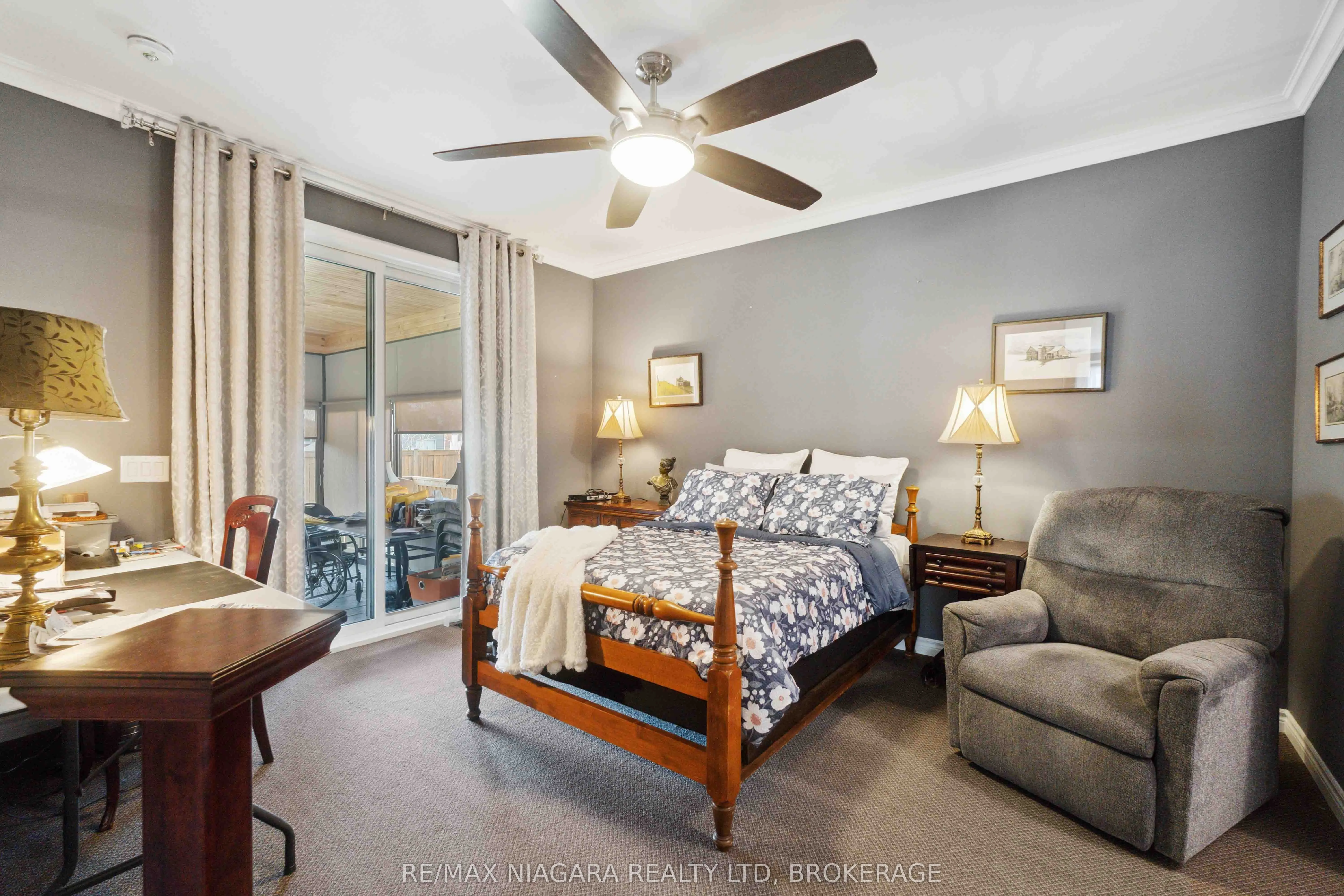 3555 CANFIELD Crescent