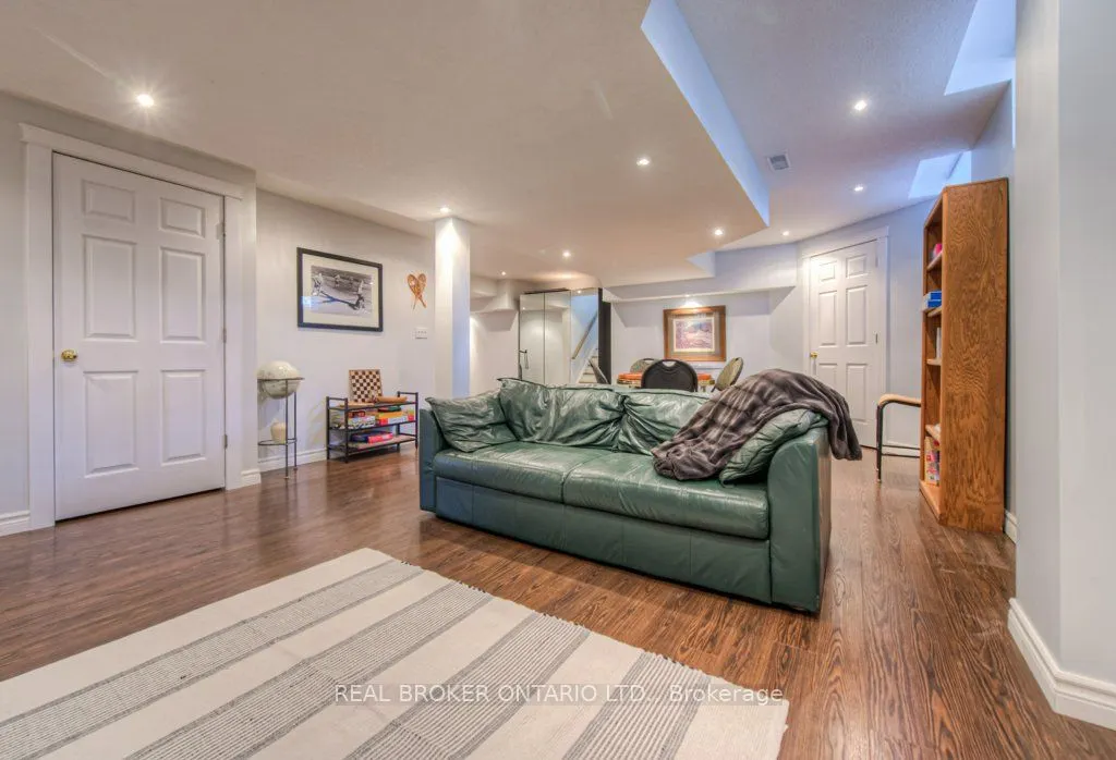 177 Old Maple Boulevard