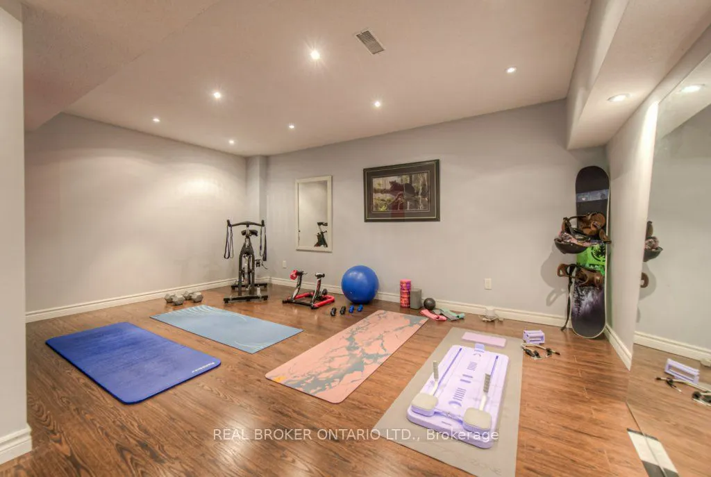 177 Old Maple Boulevard