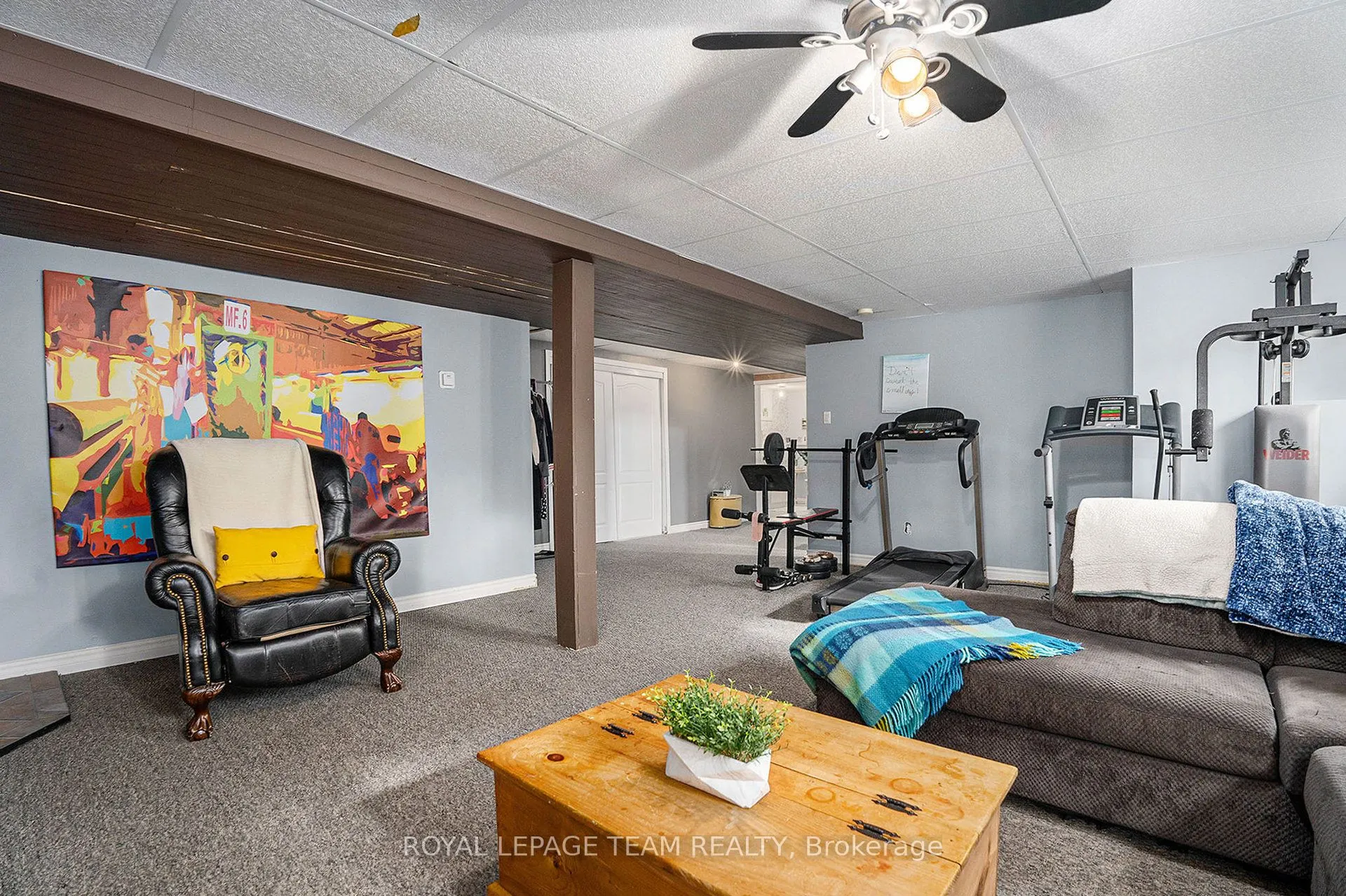 4 Black Walnut Road