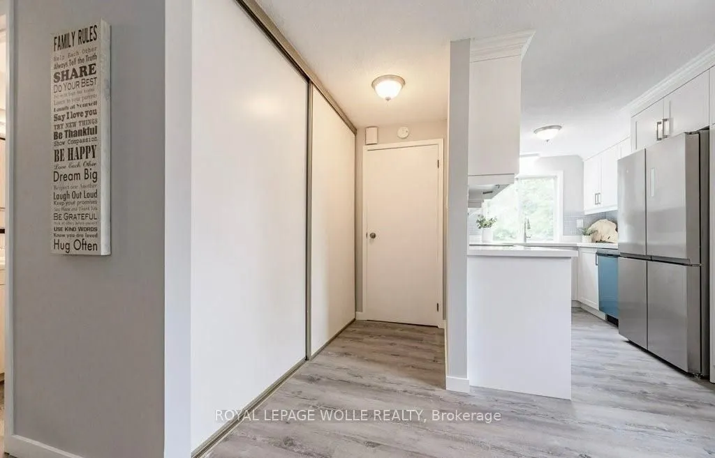 60 George Street, #B