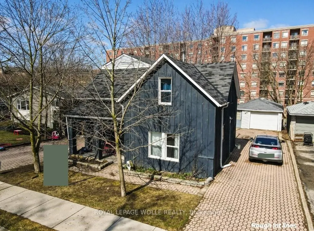 60 George Street, #B