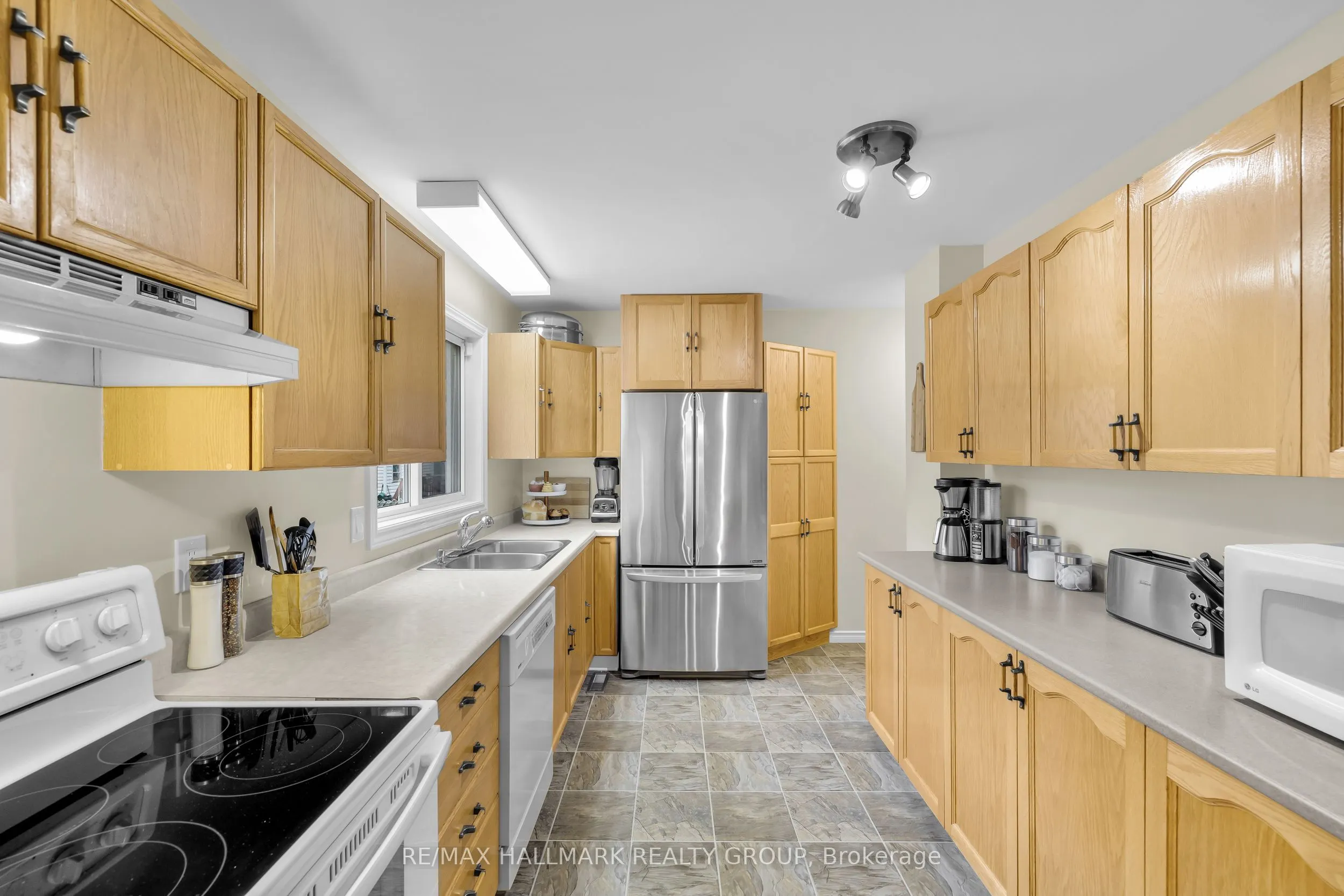 336 McEachern Crescent