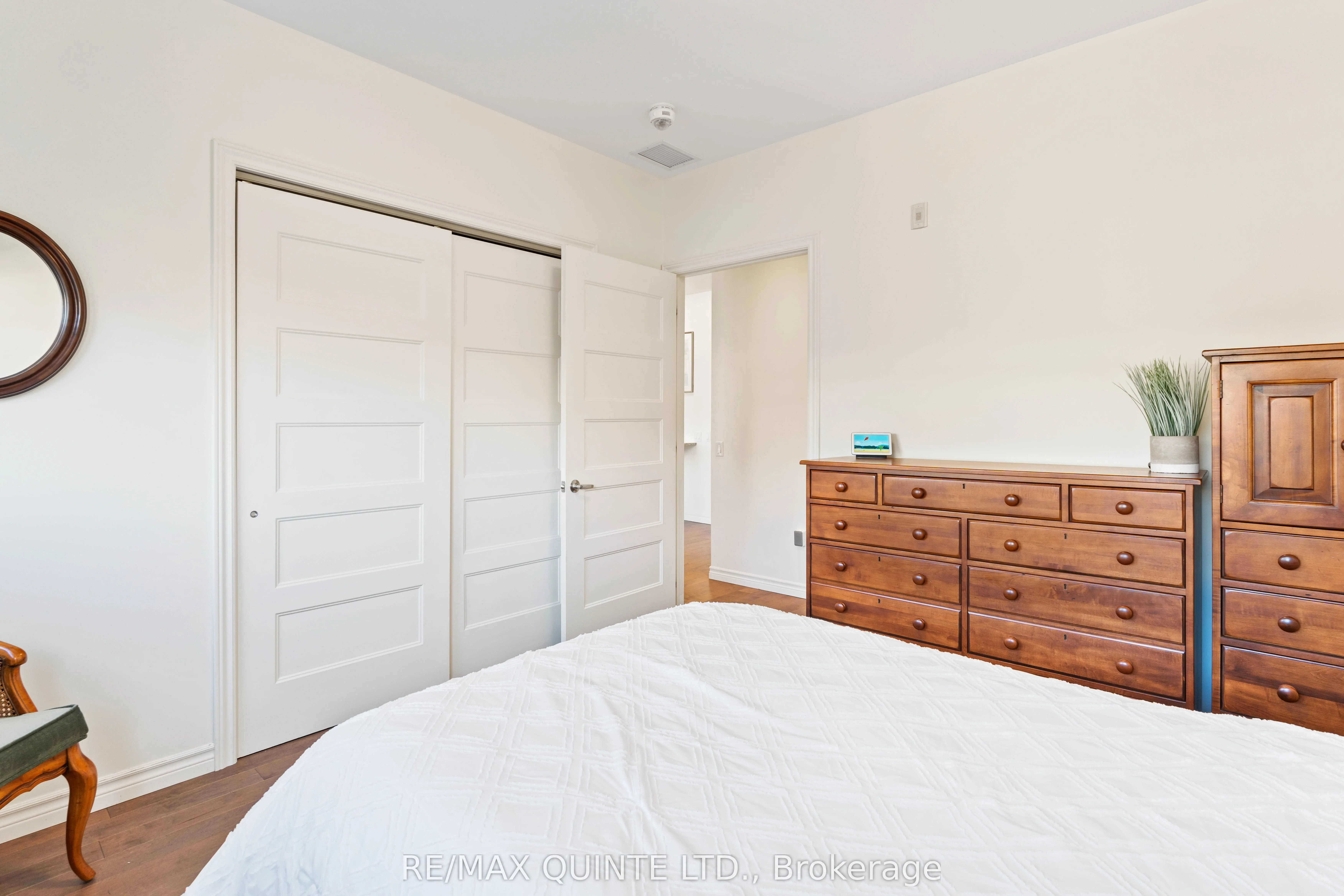 199 Front Street, #303