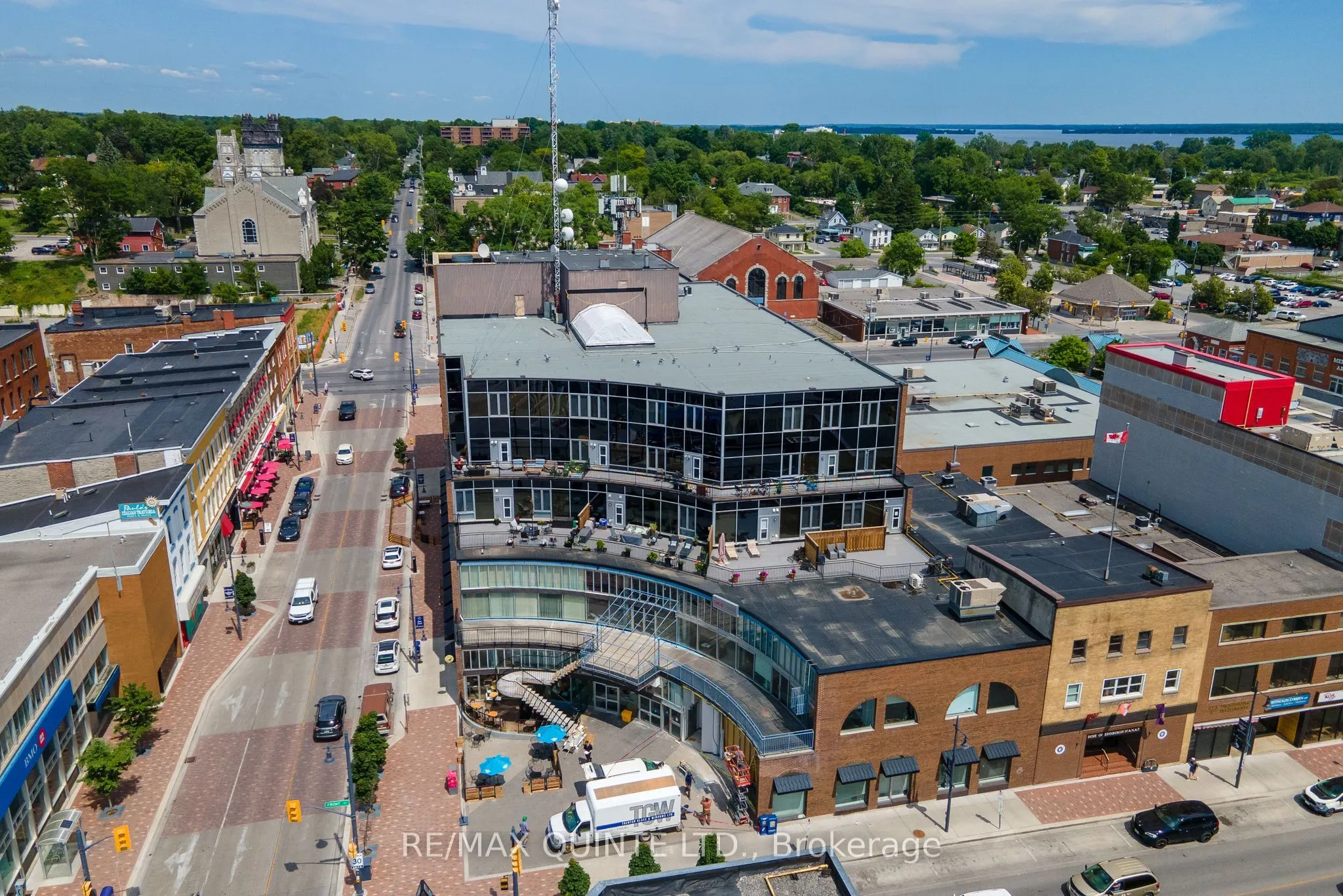 199 Front Street, #303