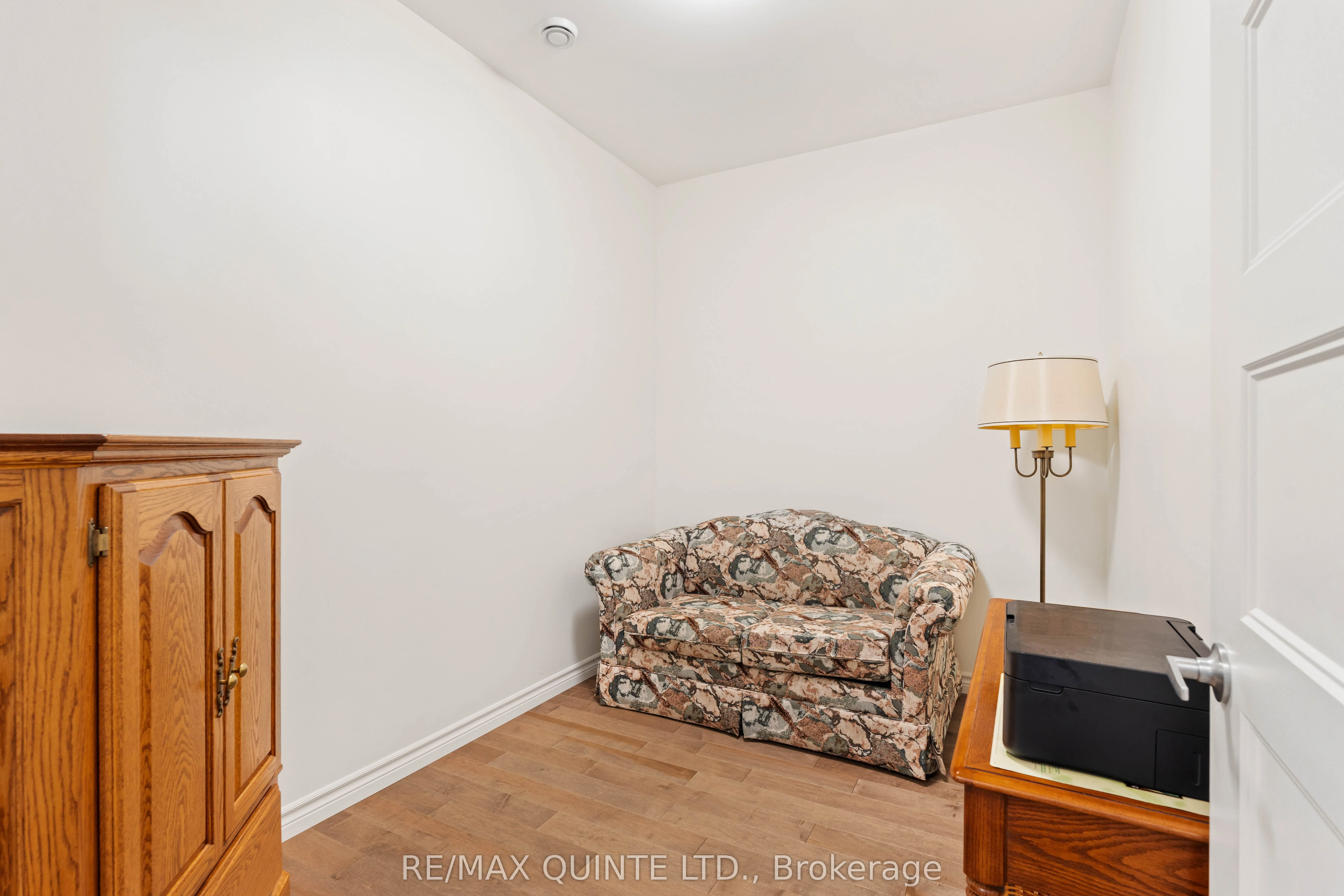 199 Front Street, #303