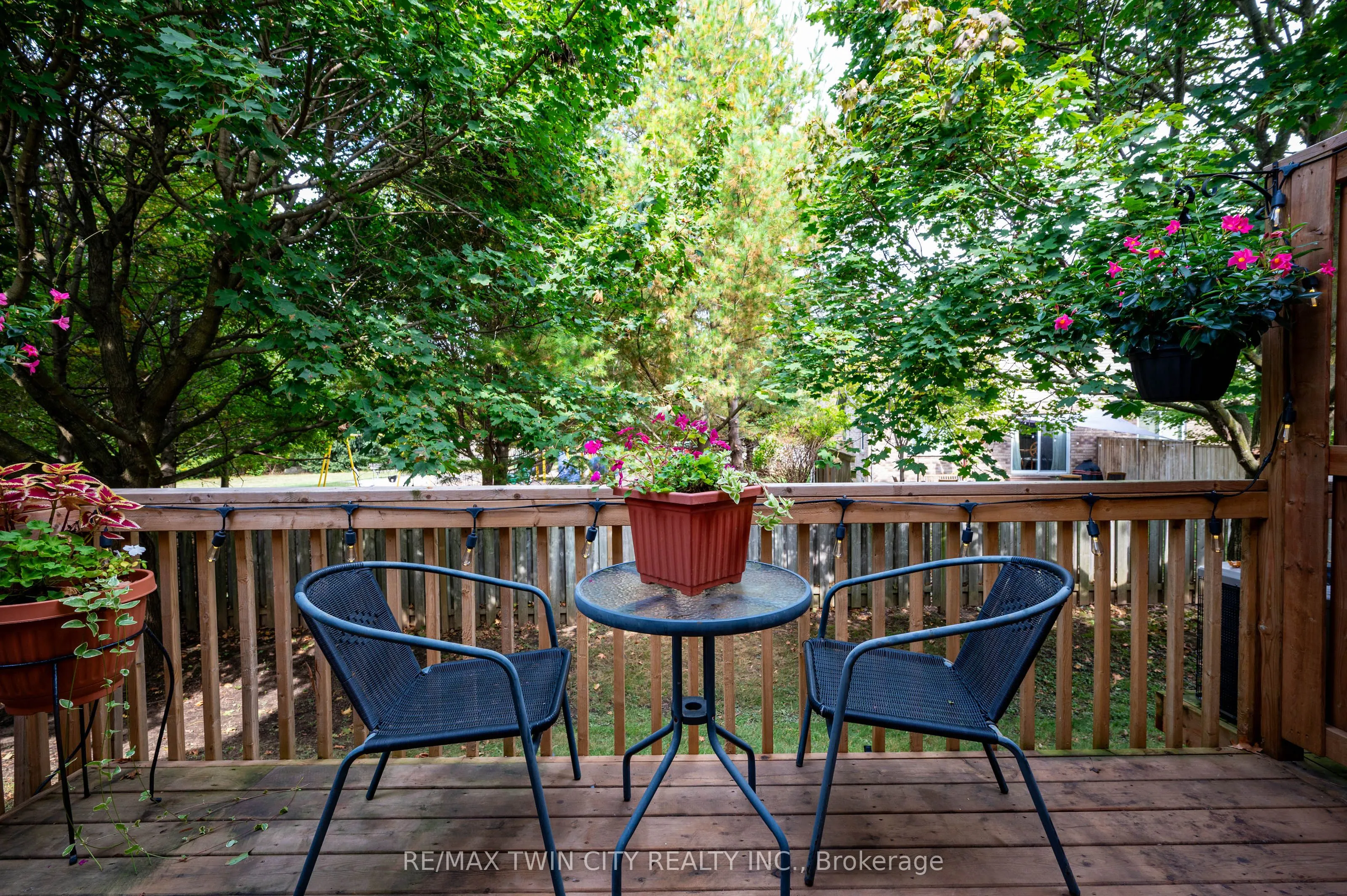 465 Woolwich Street N, #32