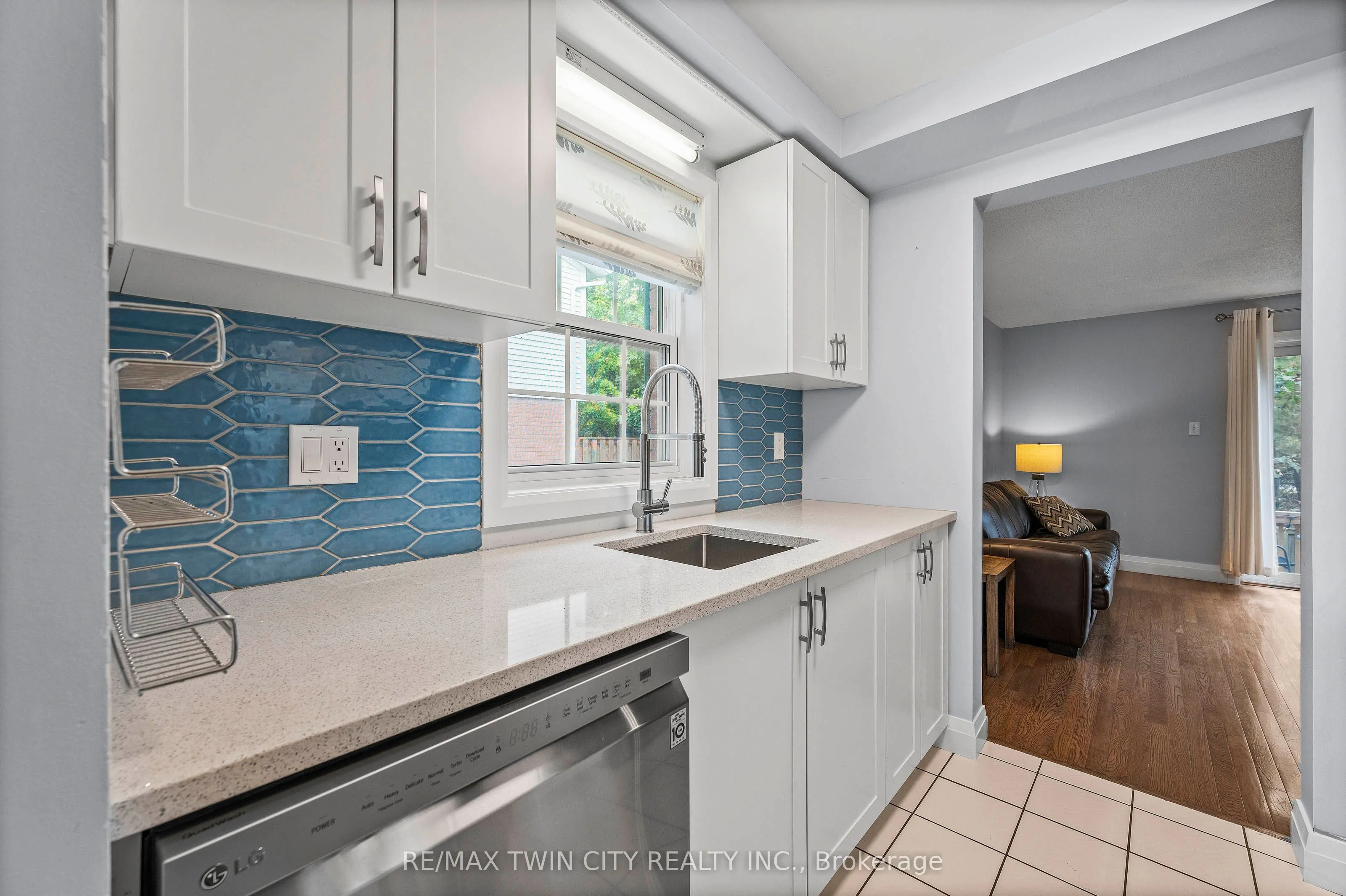 465 Woolwich Street N, #32