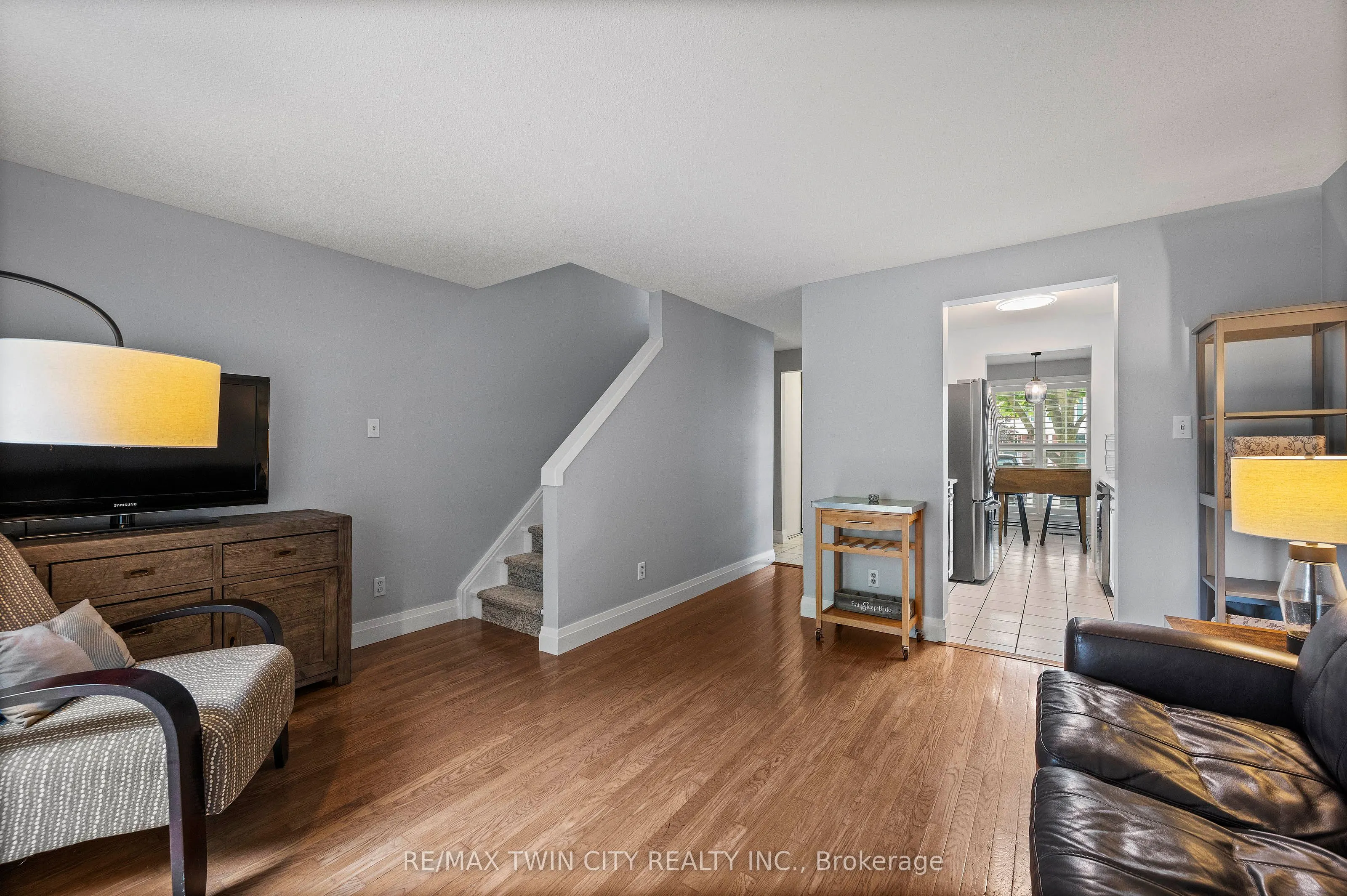 465 Woolwich Street N, #32