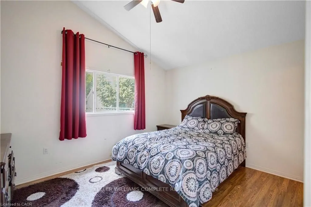 375 SILVERBIRCH Boulevard, #33