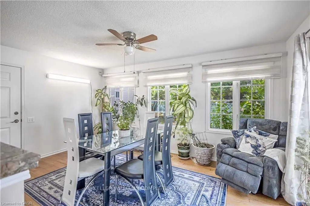 375 SILVERBIRCH Boulevard, #33