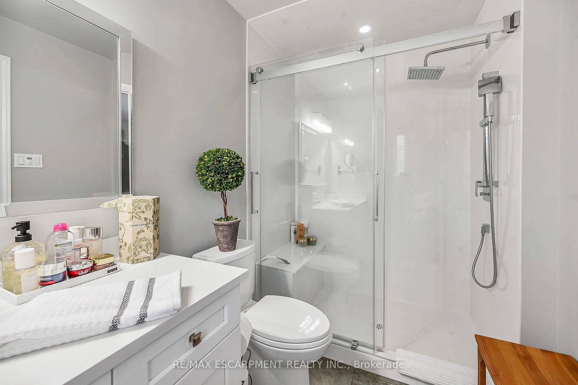 99 Panabaker Drive, #8