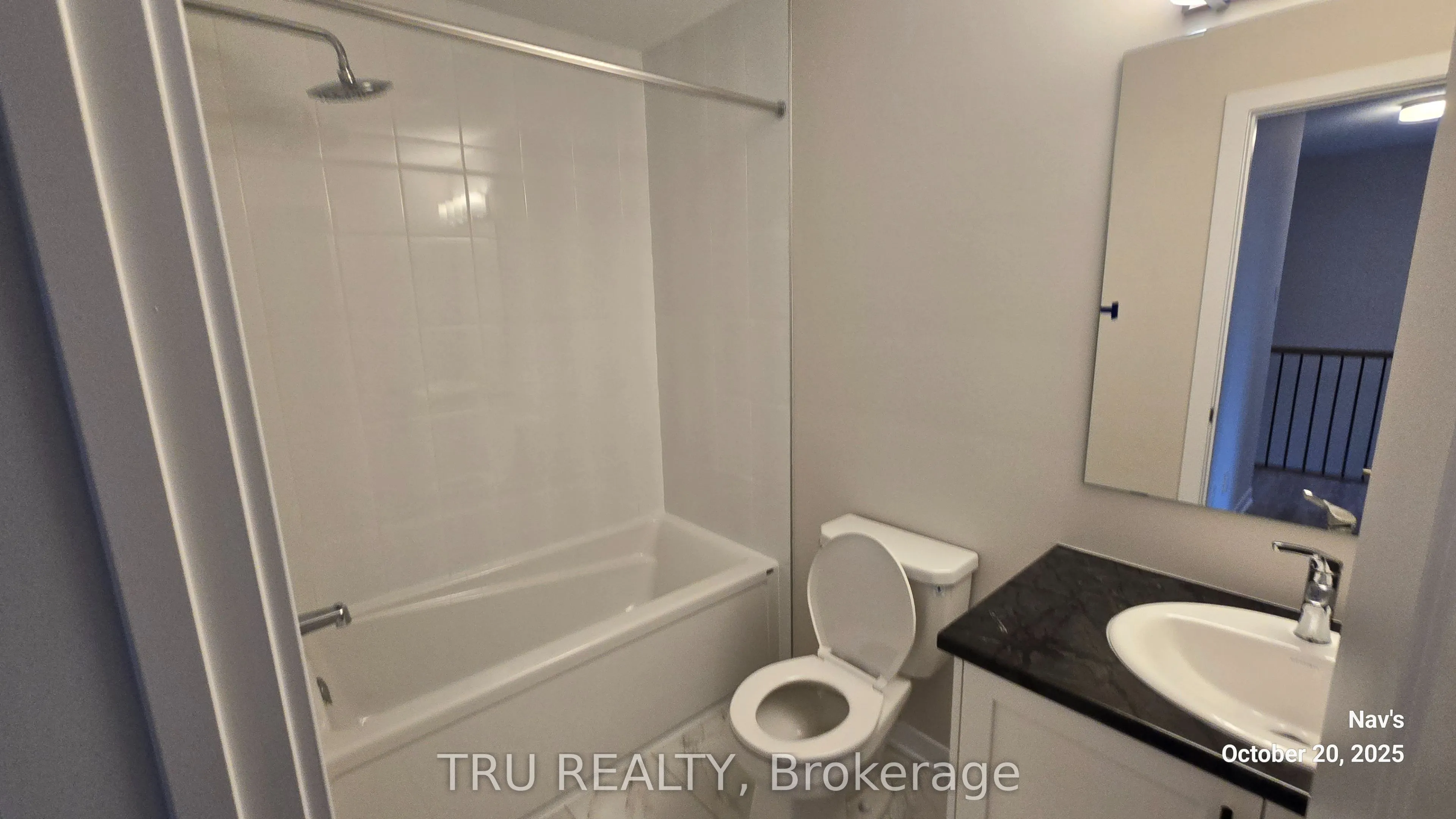 887 Andesite Terrace